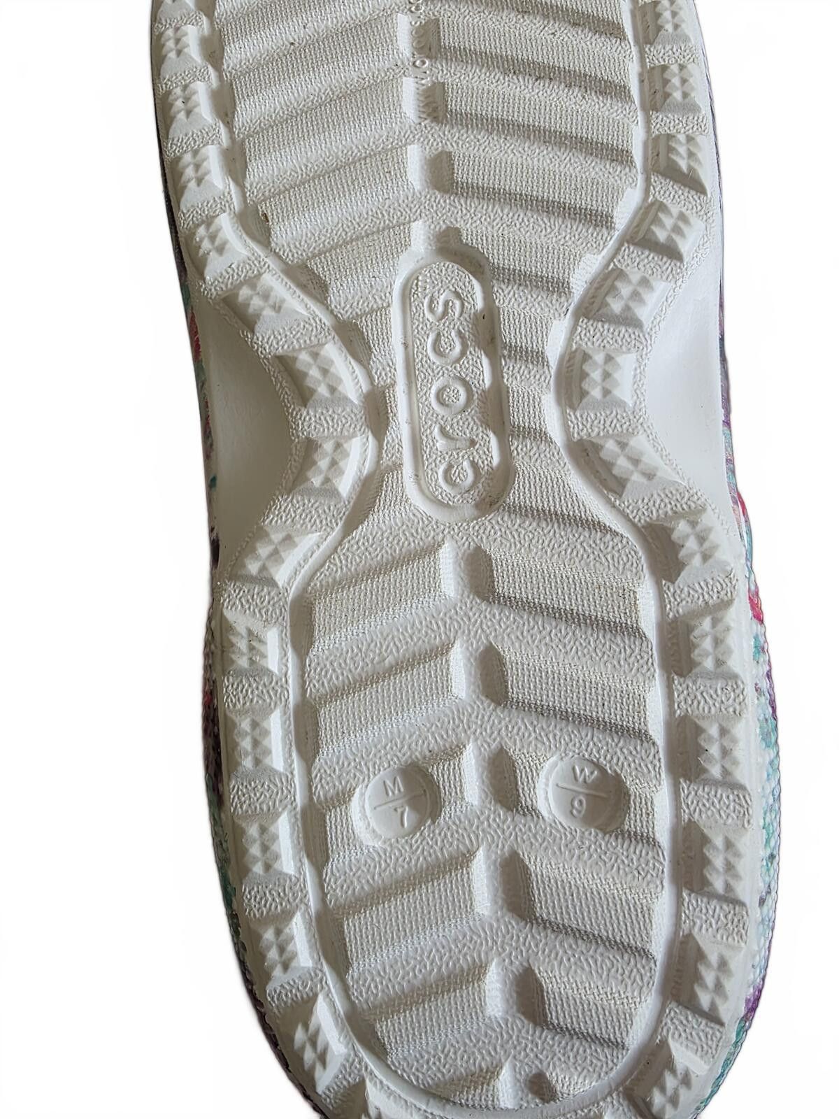 Crocs Crocs Classic TieDye Pattern Clogs Fleece Lining White M7 W9 Size US 9 / IT 39 - 10 Thumbnail