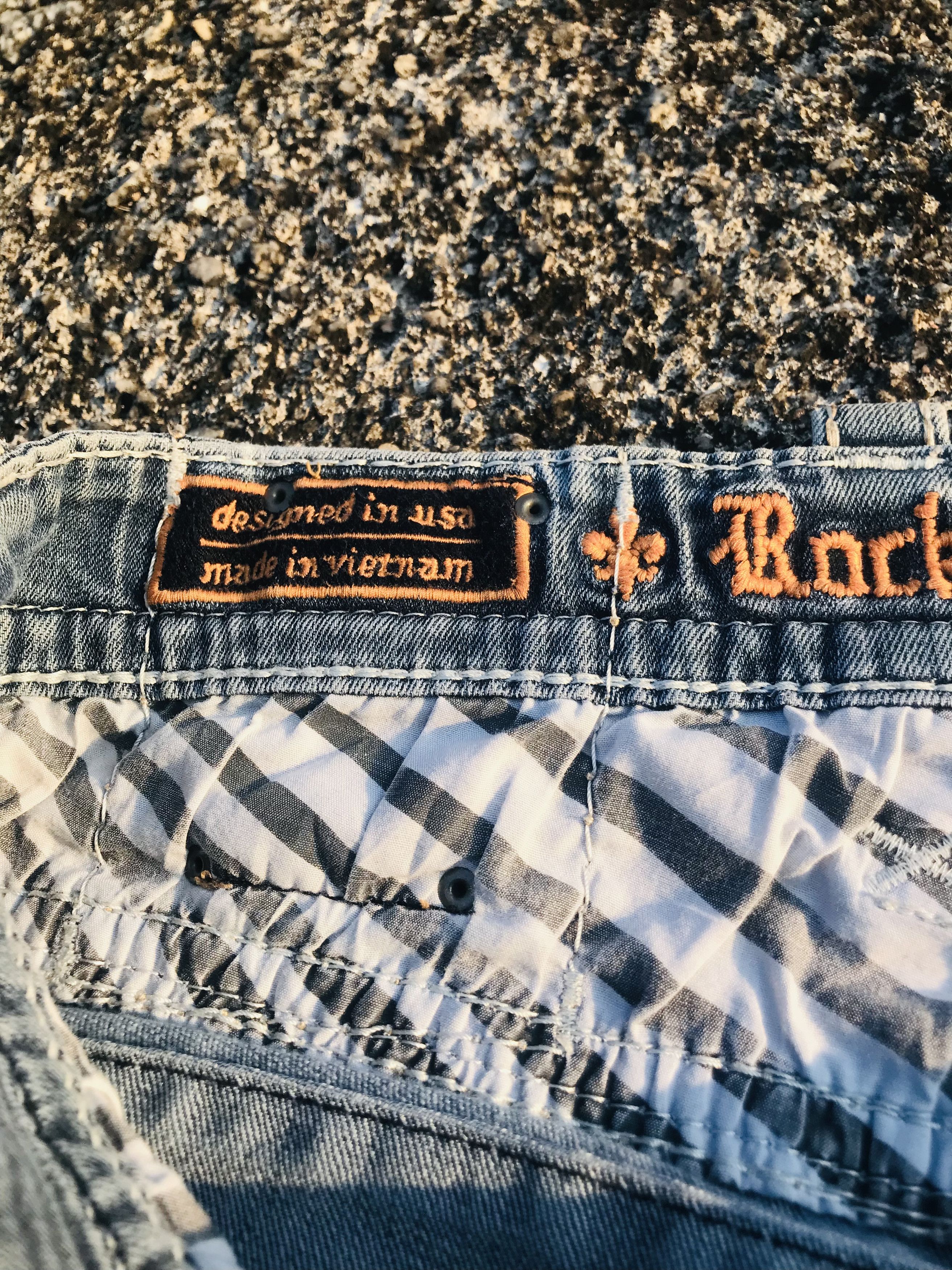 Rock Revival Double pocket Rock Revival distressed flared jeans Size US 33 - 16 Thumbnail