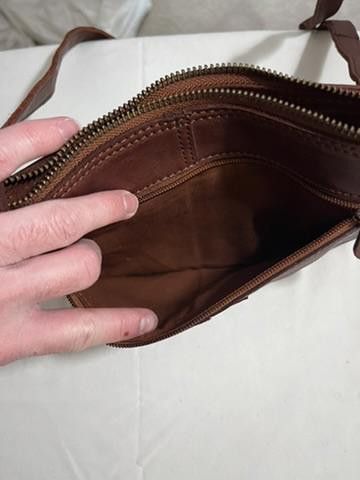 Designer Ashwood Heritage Stylish Brown Leather Crossbody Bag Size ONE SIZE - 4 Thumbnail