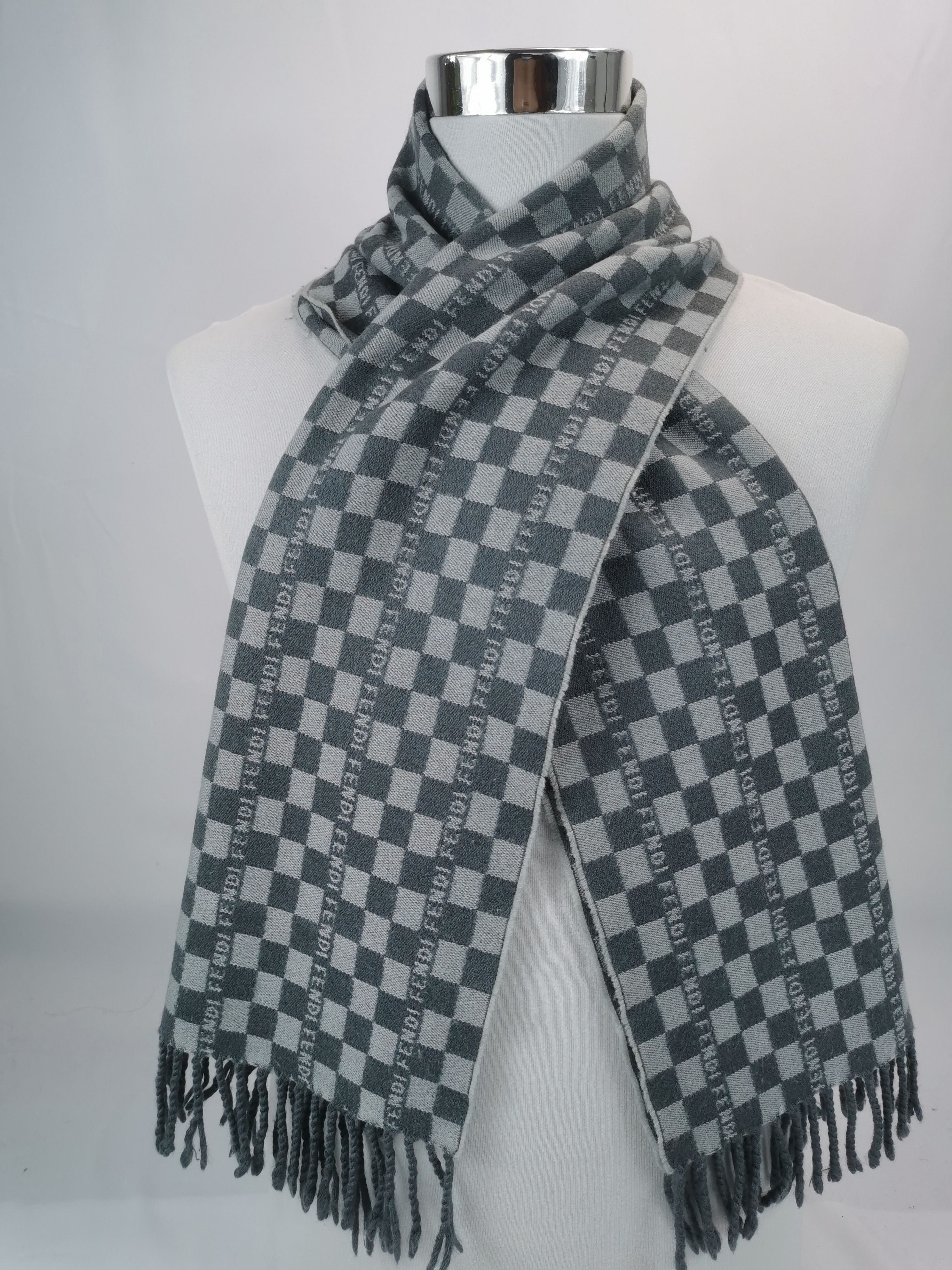 Fendi FENDI scarf muffler winter Size ONE SIZE - 1 Thumbnail