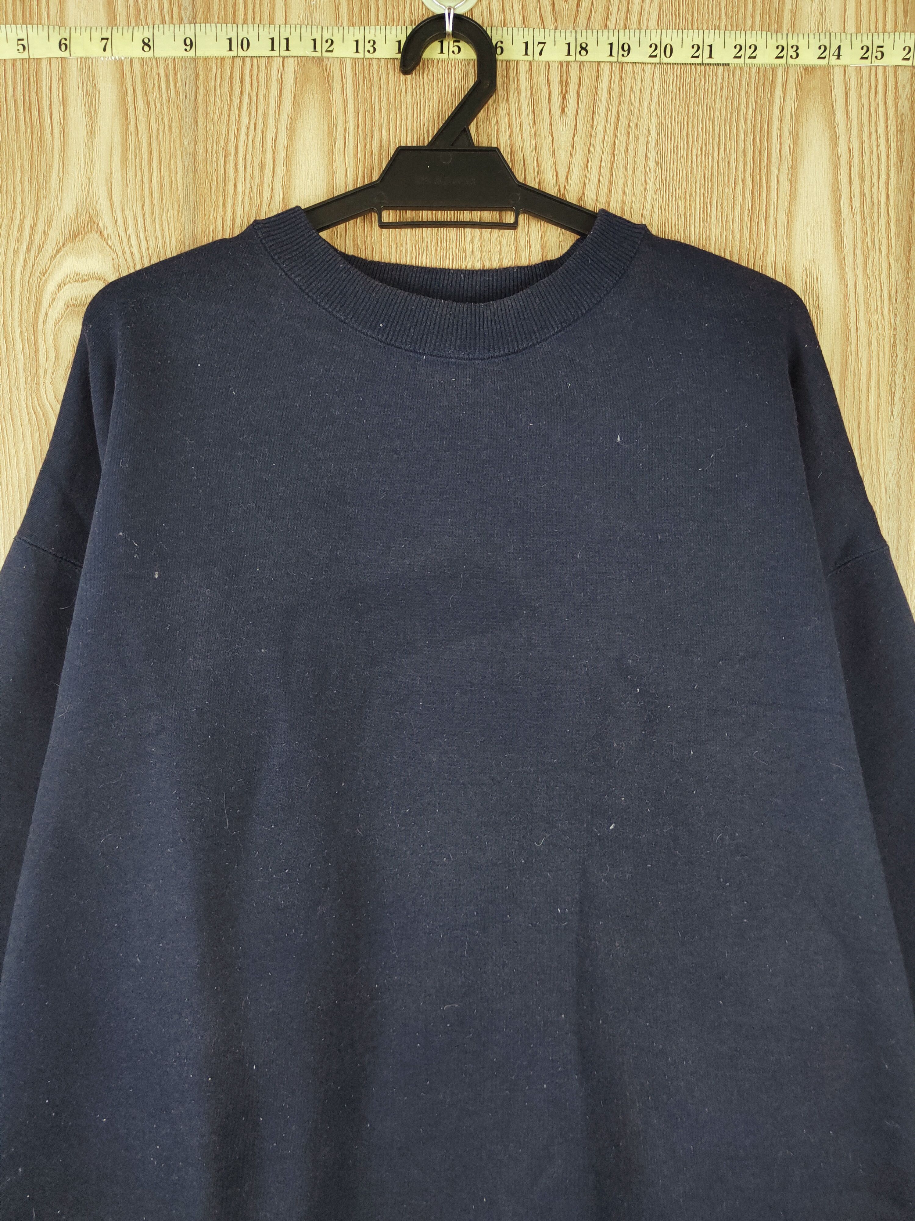 Japanese Brand × Vintage Vintage Plain Blue Faded by B Navy Sweatshirts Size US XXL / EU 58 / 5 - 2 Thumbnail
