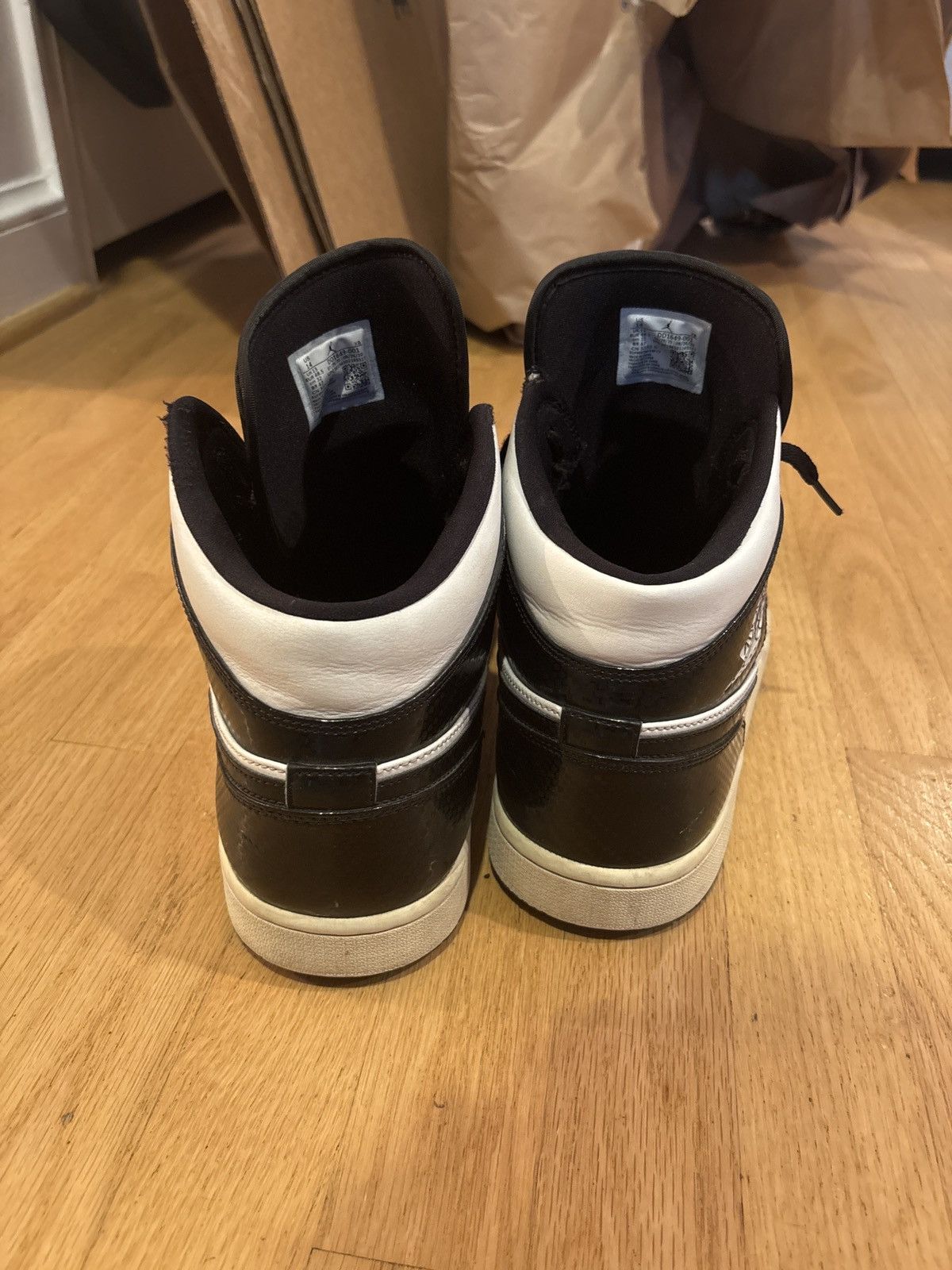 Jordan Brand Jordan 1 mids Size US 14 / EU 47 - 3 Thumbnail