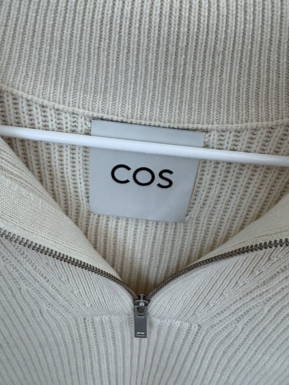 Cos COS KNIT VEST Size US M / EU 48-50 / 2 - 3 Thumbnail