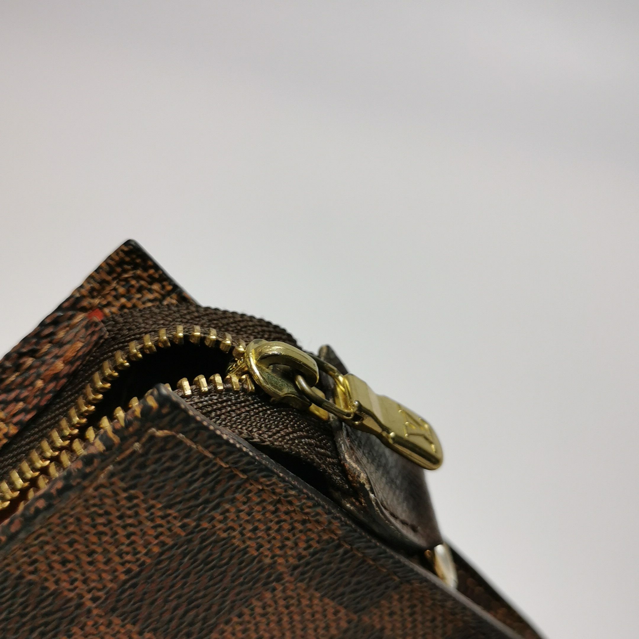 Louis Vuitton Louis Vuitton (LV) toiletry bag cowhide checkerboard second Size ONE SIZE - 3 Thumbnail