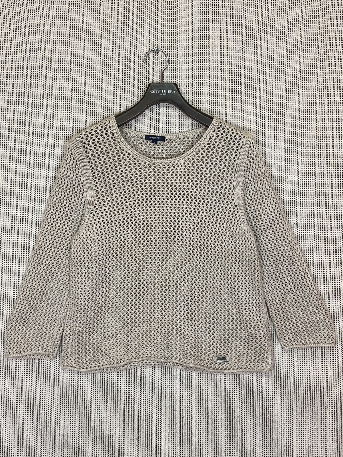 ‼️BURBERRY LONDON CREAM MESH SWEATER NICE DESIGN‼️
