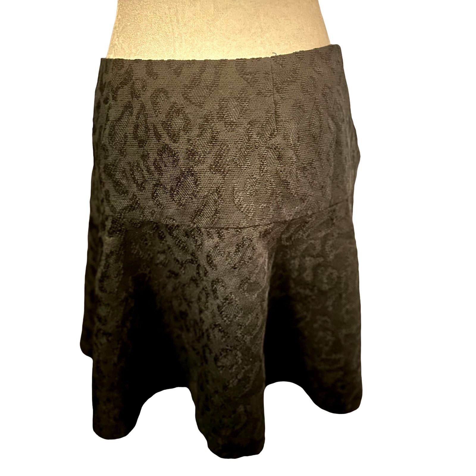Free People Free People Chenille Cheetah Mini Skirt, Size 10 Size 32" / US 10 / IT 46 - 2 Thumbnail