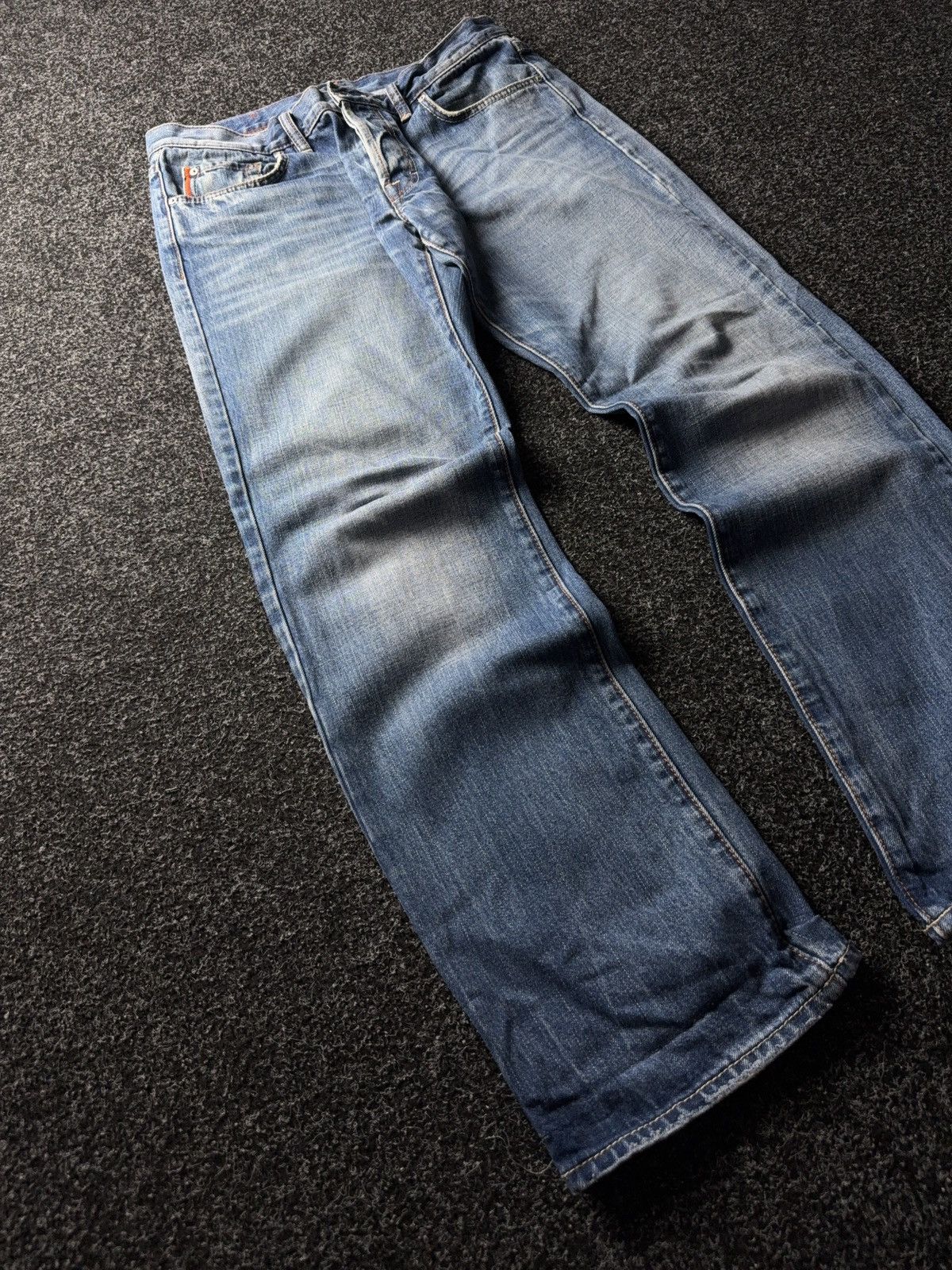 Hugo Boss Vintage 90s Y2K BOSS Orange Distressed Button Fly Jeans Size US 35 - 2 Thumbnail