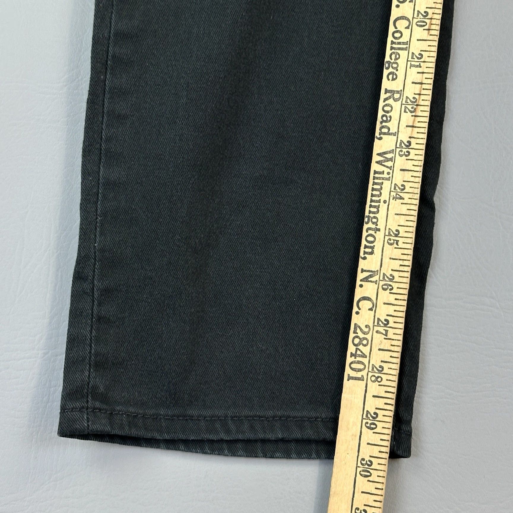 Levi's Levis 541 Jeans Mens Black Denim Athletic Taper Stretch Casual Zip 33x30 34x30 Size US 33 - 3 Thumbnail