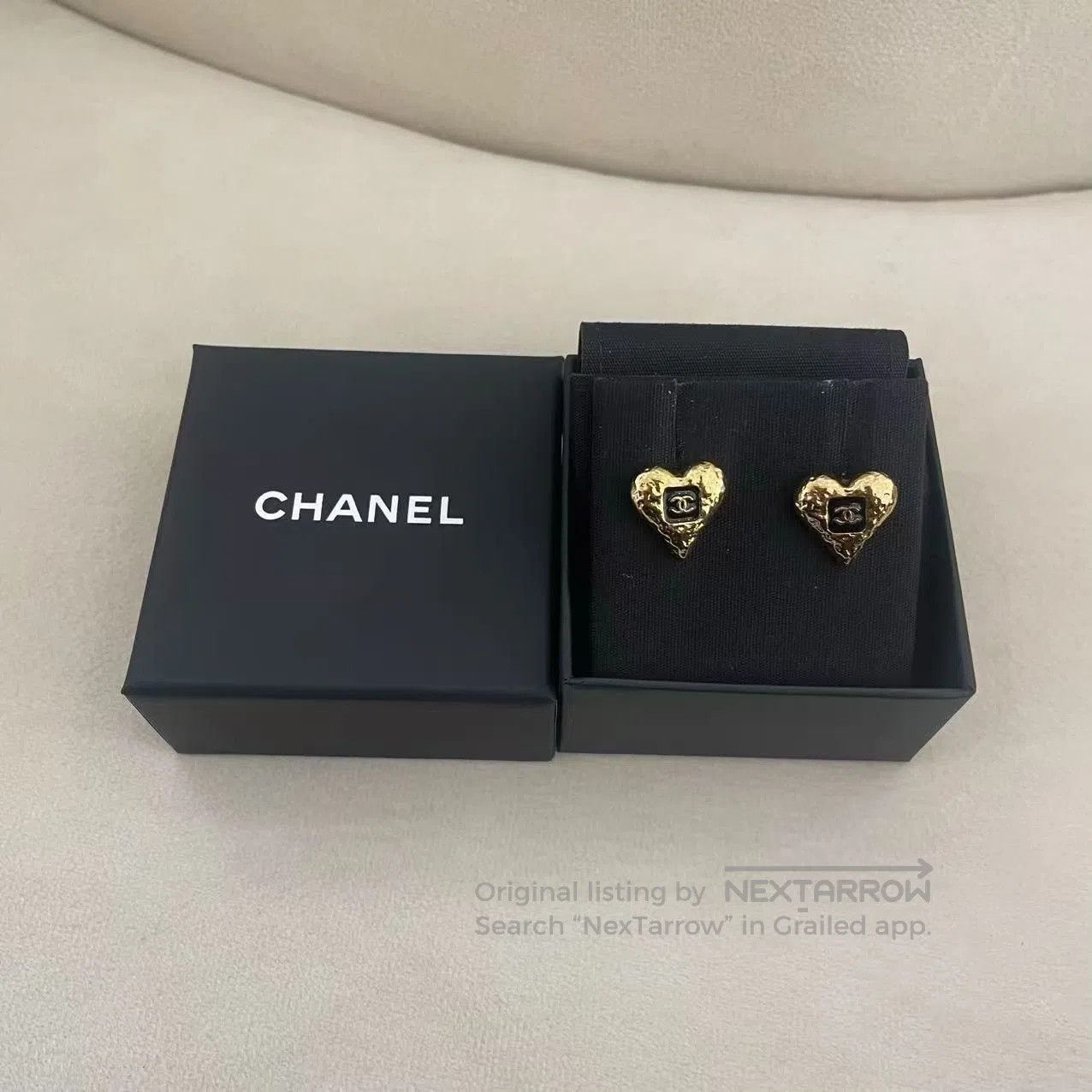 Chanel CHANEL 24V Lava Enamel Heart Earrings. Size ONE SIZE - 4 Thumbnail