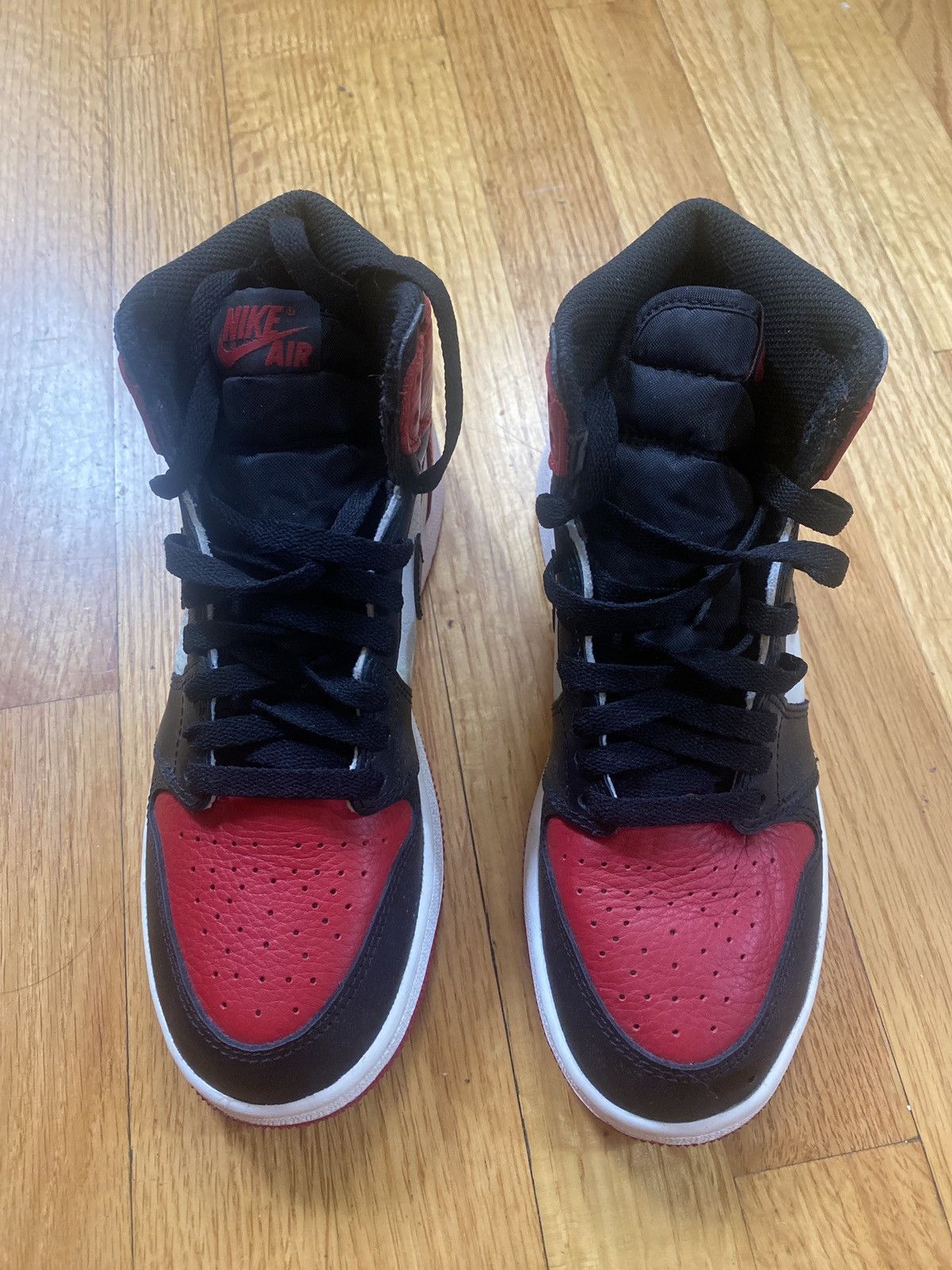 Jordan Brand × Nike Air Jordan 1 Bred Toe Size US 5.5 / EU 38 - 2 Thumbnail