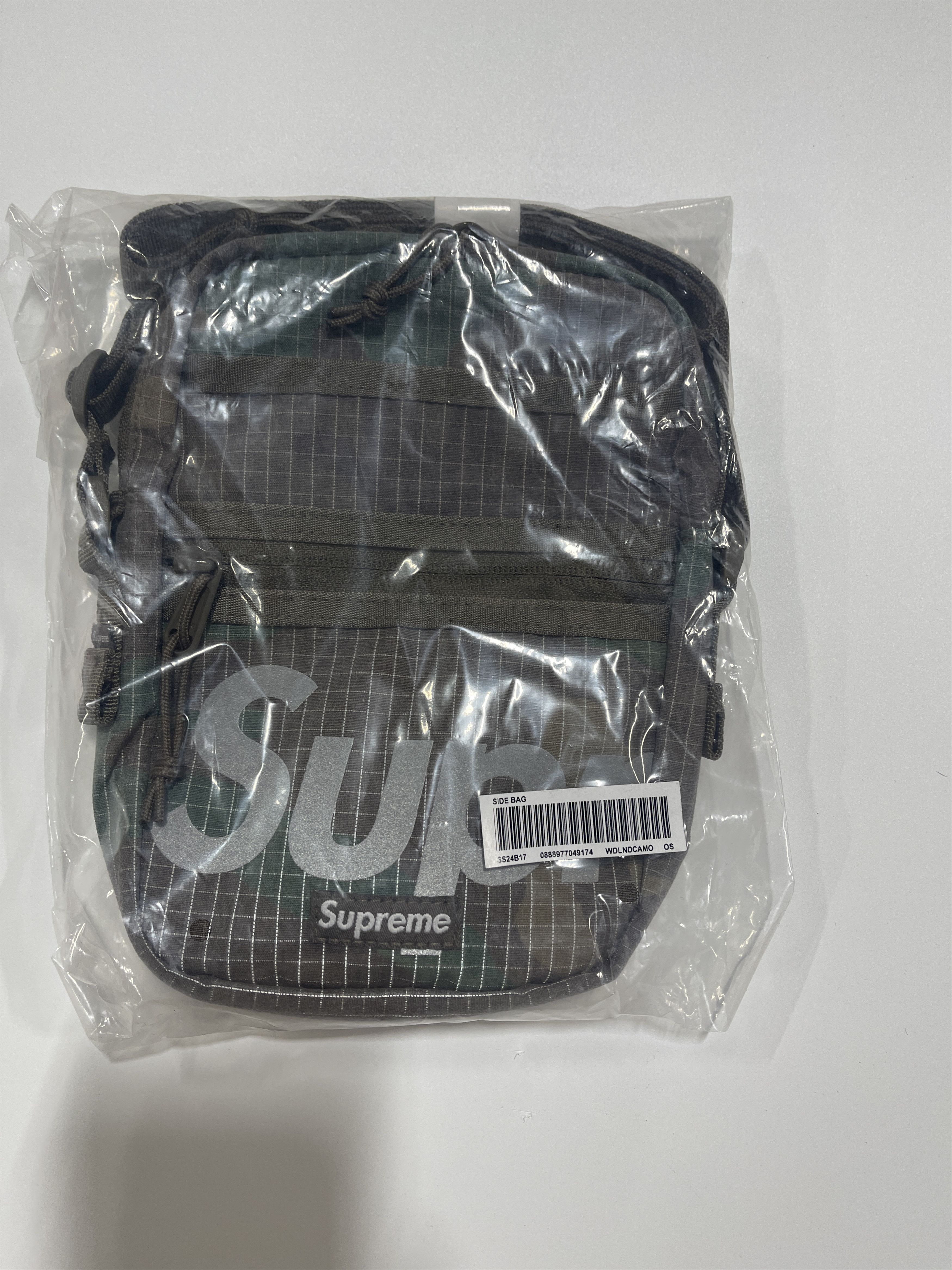 Supreme 🔥 Supreme Shoulder Bag Color Woodland Camo * Ship Today* Size ONE SIZE - 4 Thumbnail