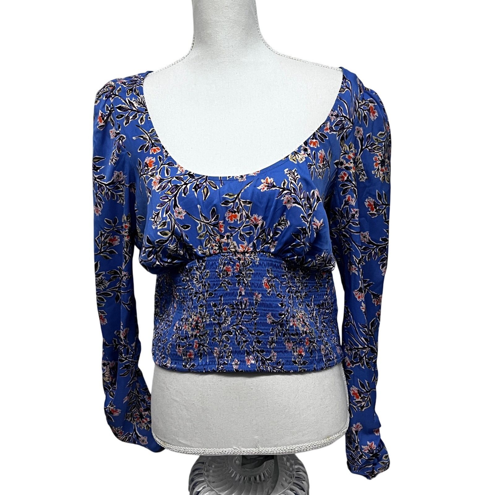 Free People Free People Santiago Blue Floral Boho Peasant Crop Top Large Size L / US 10 / IT 46 - 1 Thumbnail