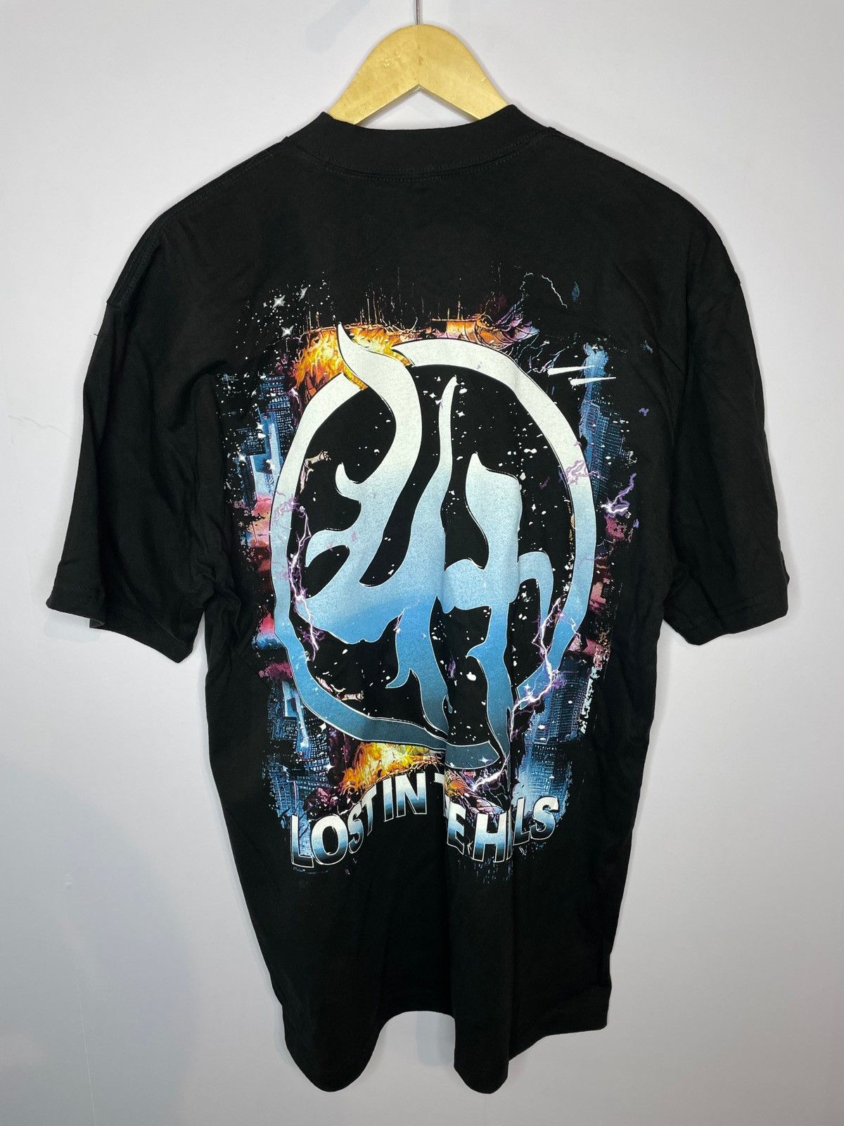 Lost hills Lost Hills Flames Tee Black Size US L / EU 52-54 / 3 - 2 Thumbnail