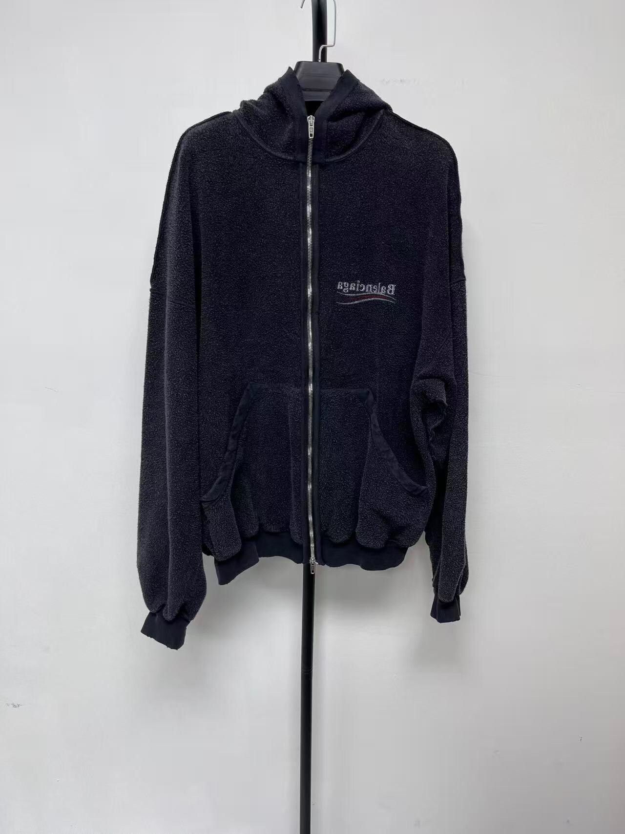 Balenciaga balenciaga gray logo hoodie for men Size US M / EU 48-50 / 2 - 1 Thumbnail