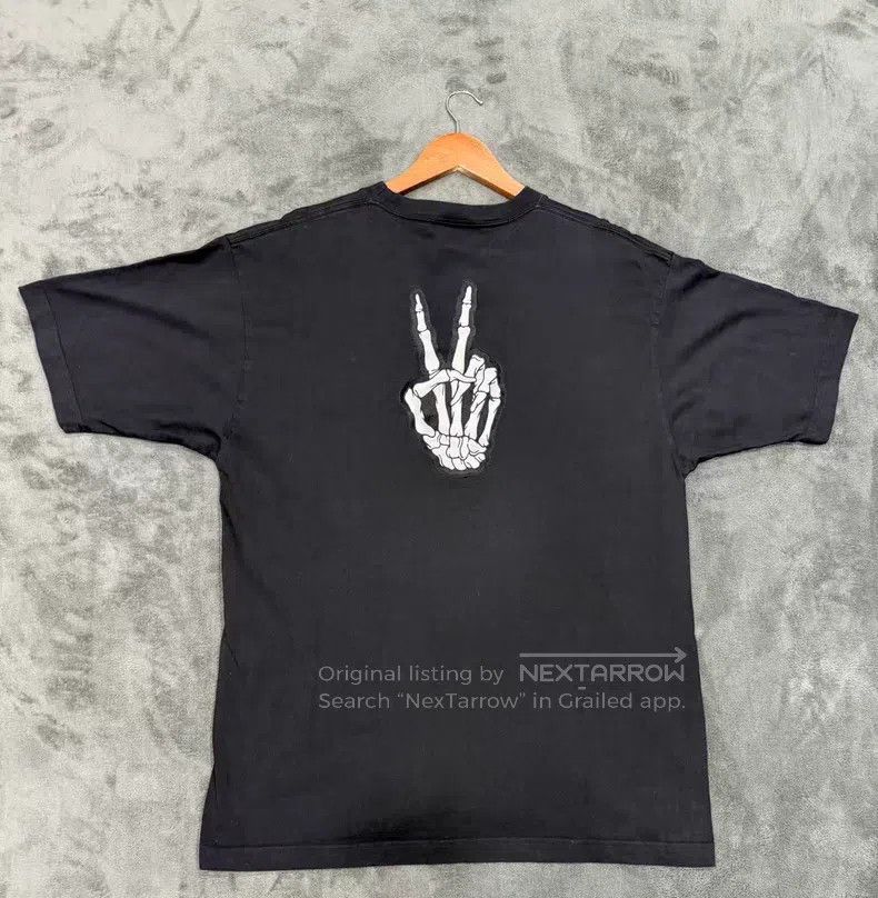 Balenciaga Balenciaga Smiling Melted Short Sleeve T-Shirt Size US S / EU 44-46 / 1 - 2 Thumbnail