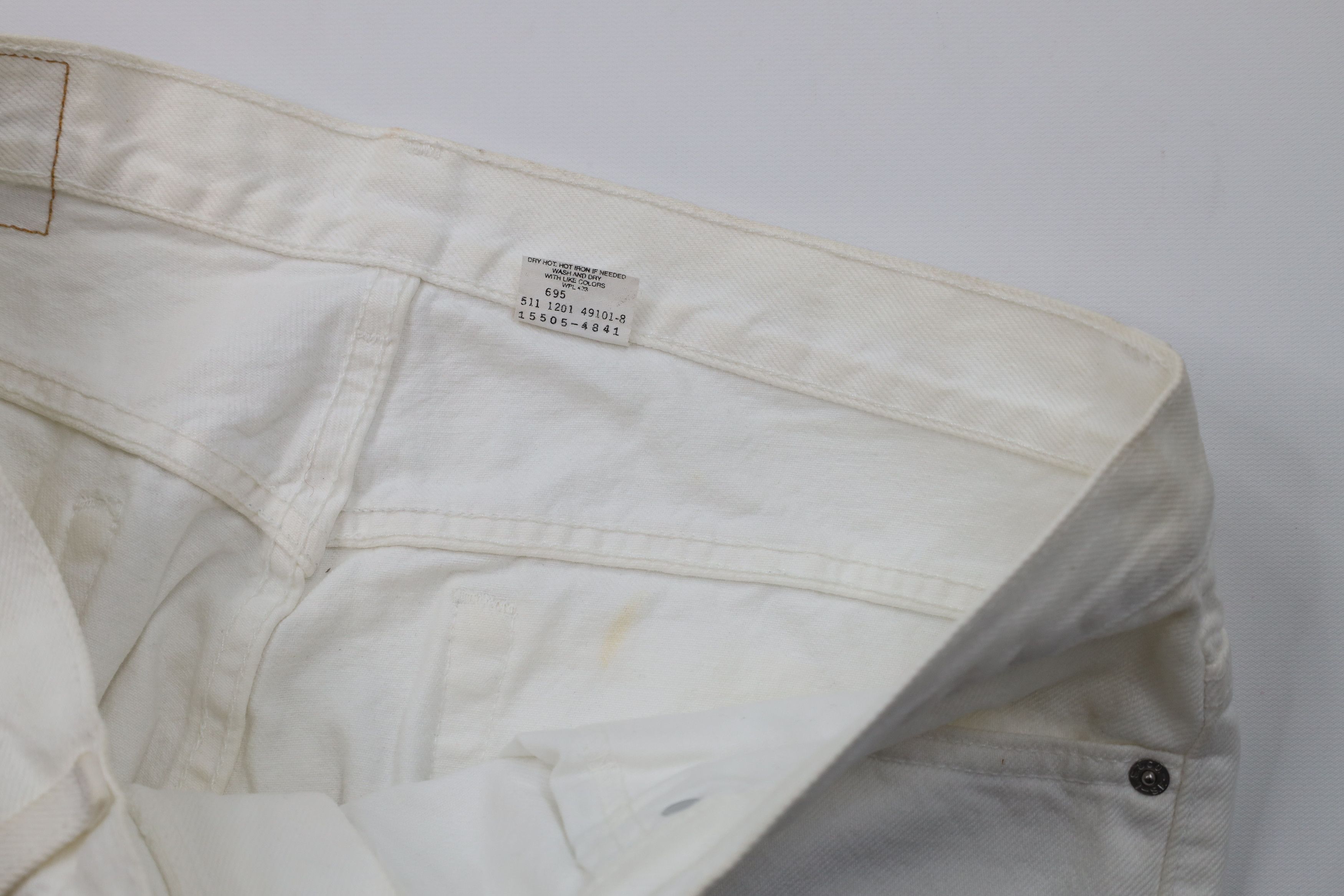 Levi's Vintage Y2K 2001 Levis 505 Regular Straight Jeans White USA Size US 34 / EU 50 - 9 Thumbnail