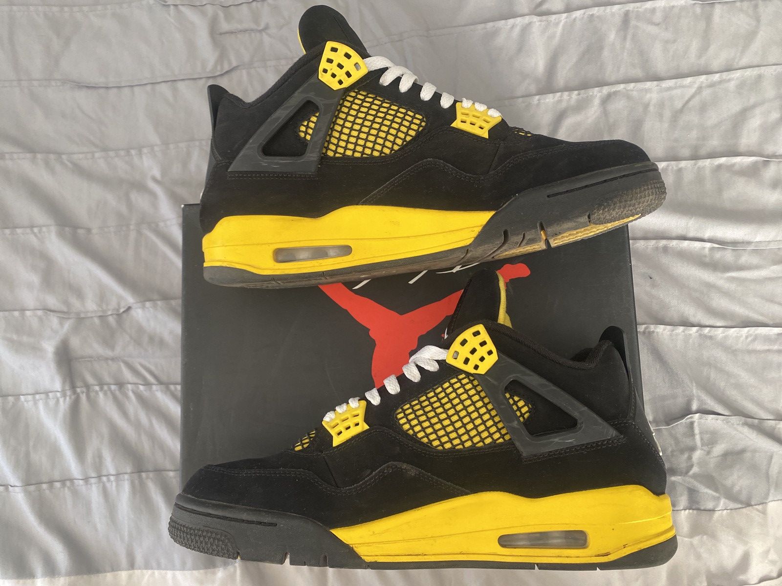 Jordan Brand Air Jordan Retro 4 “Thunder” Size US 10 / EU 43 - 2 Thumbnail