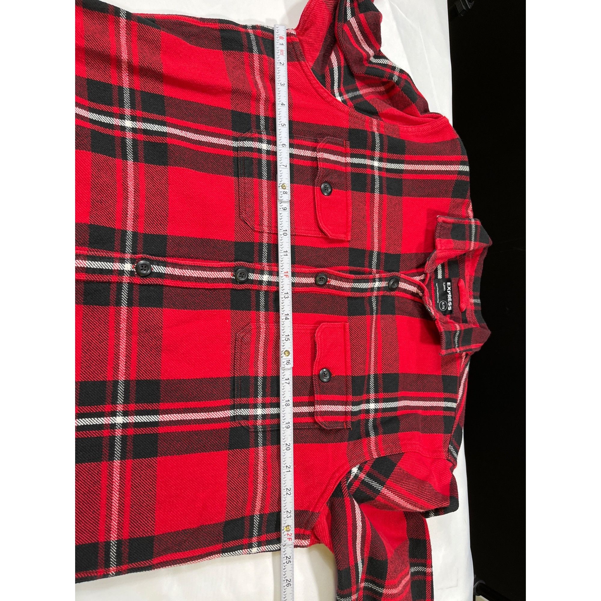 Express Express SKU 7653 Mens Red and Black Plaid Flannel Button Up Size US XL / EU 56 / 4 - 3 Thumbnail