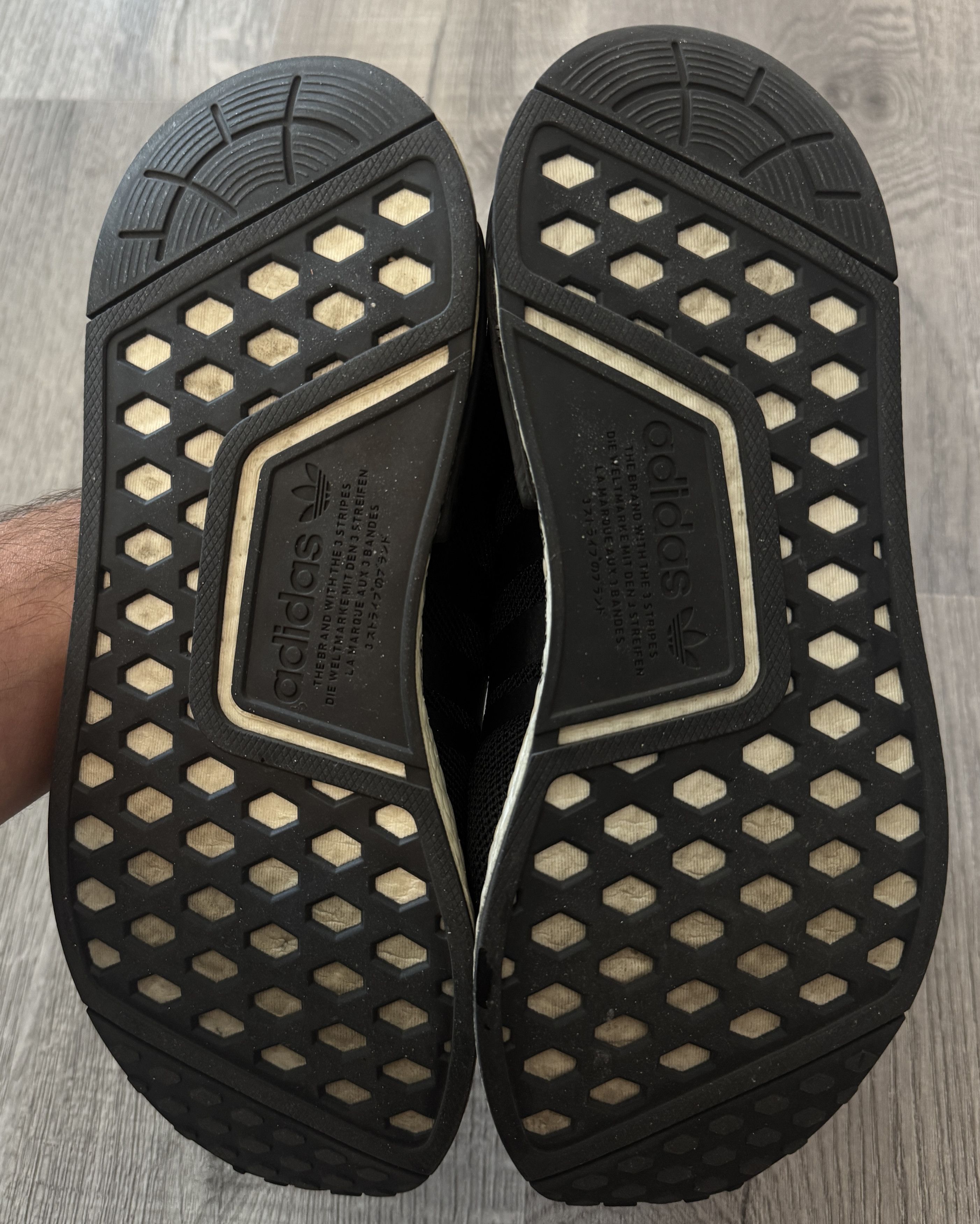 Adidas Adidas NMD Japanese Side Print 8.5 Size US 8.5 / EU 41-42 - 6 Thumbnail
