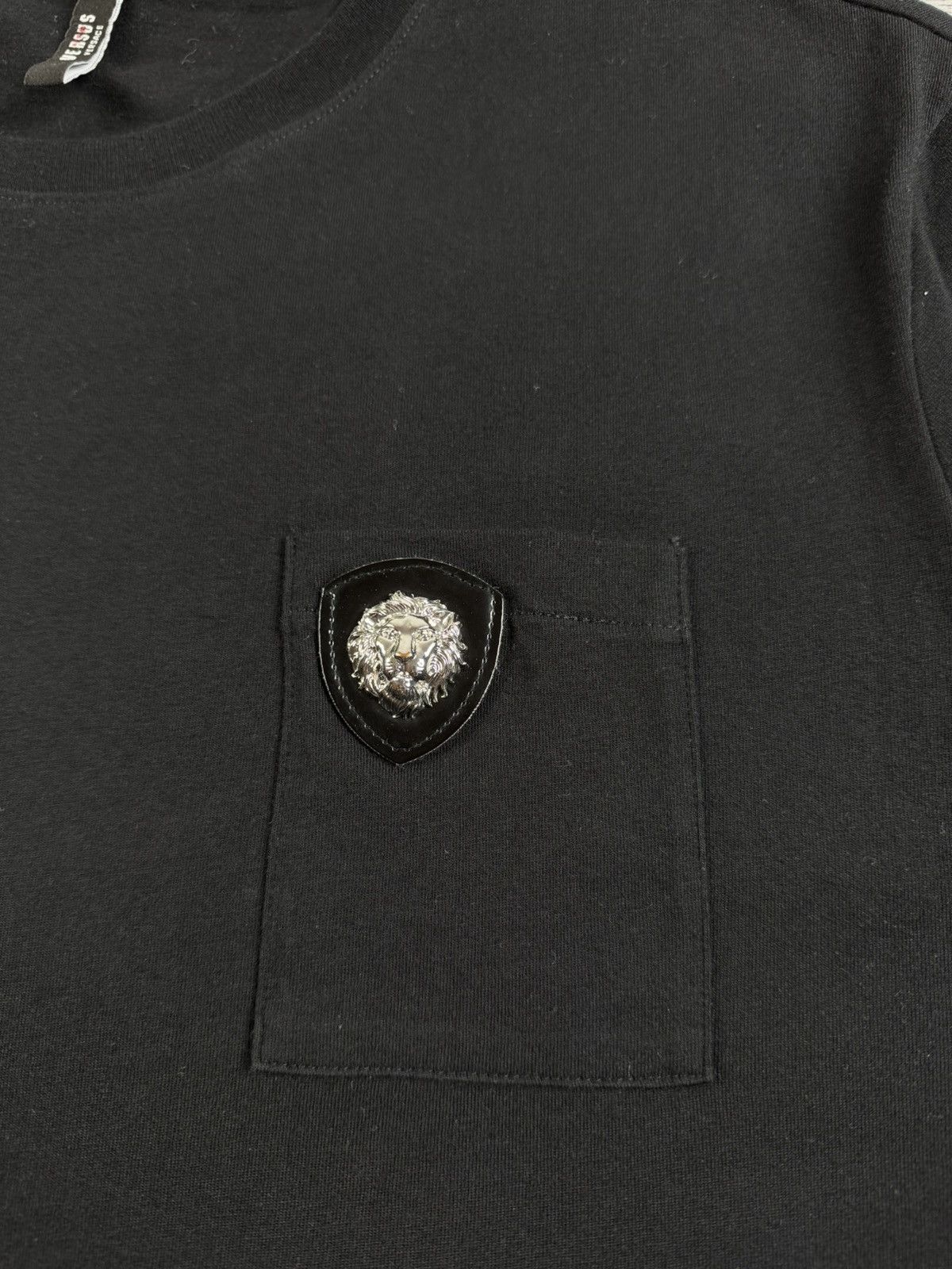 Versus Versace Versace 2016 Lion Head Pocket Basic Badge Jersey T Shirt Tee Size US M / EU 48-50 / 2 - 8 Thumbnail