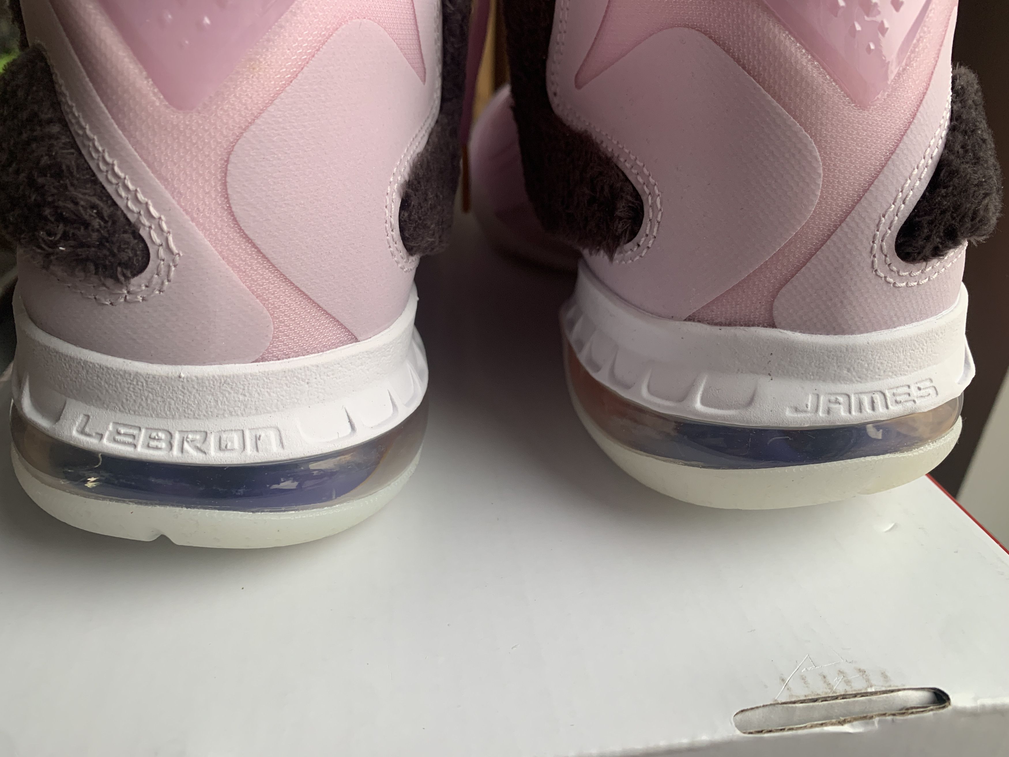 Nike NIKE LEBRON IX 9.5 US sneakers new 100% authentiques NO BOX Size US 9.5 / EU 42-43 - 7 Thumbnail