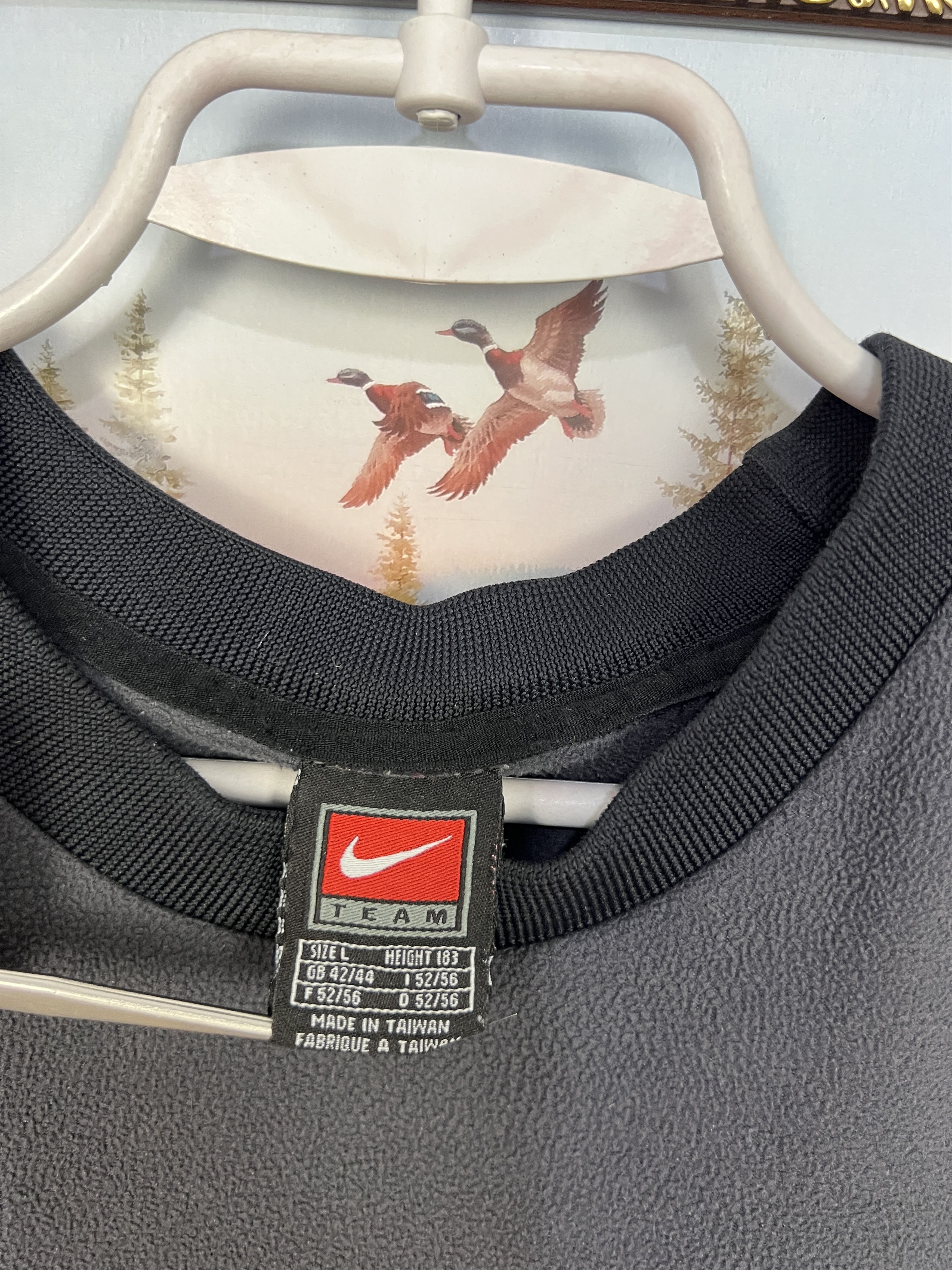 Nike Vintage 90's Nike Tirol Innsbruck Football Fleece Sweatshirt Size US L / EU 52-54 / 3 - 7 Thumbnail