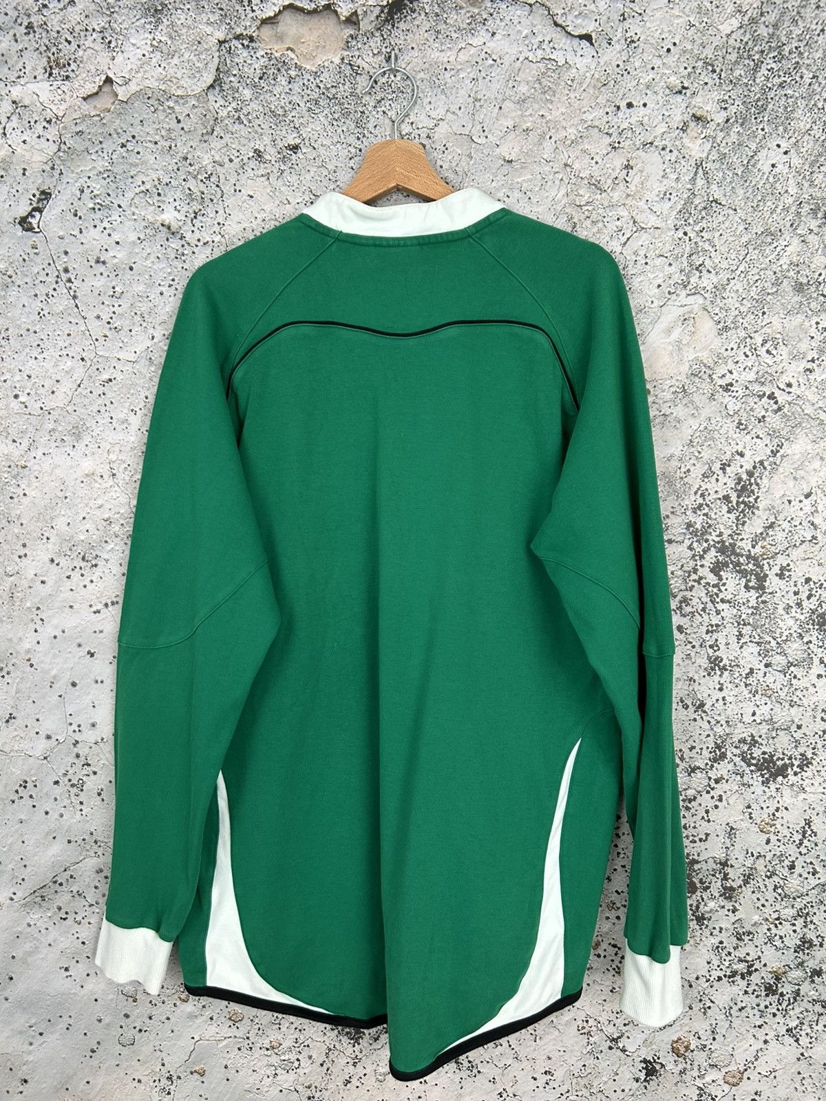 Vintage Vintage Ireland Rugby Jersey Sportswear Streetwear Size US XL / EU 56 / 4 - 4 Thumbnail