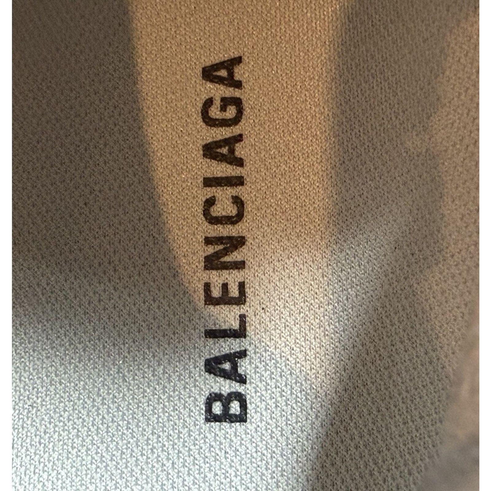 Balenciaga Size 41EU/8US - Balenciaga Runner Grey Pink Blue NEW! Size US 8 / EU 41 - 8 Thumbnail
