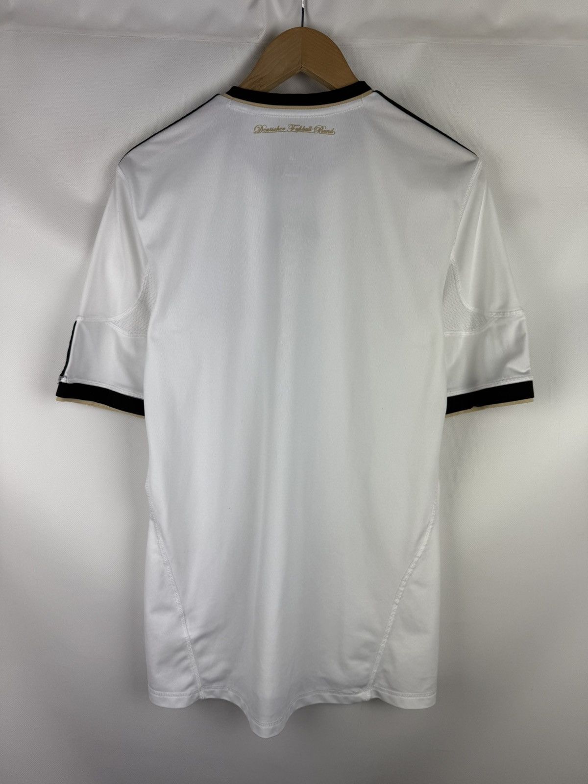 Adidas Adidas Germany 2010 2011 Home Soccer Jersey Shirt P41477 Size US M / EU 48-50 / 2 - 18 Thumbnail