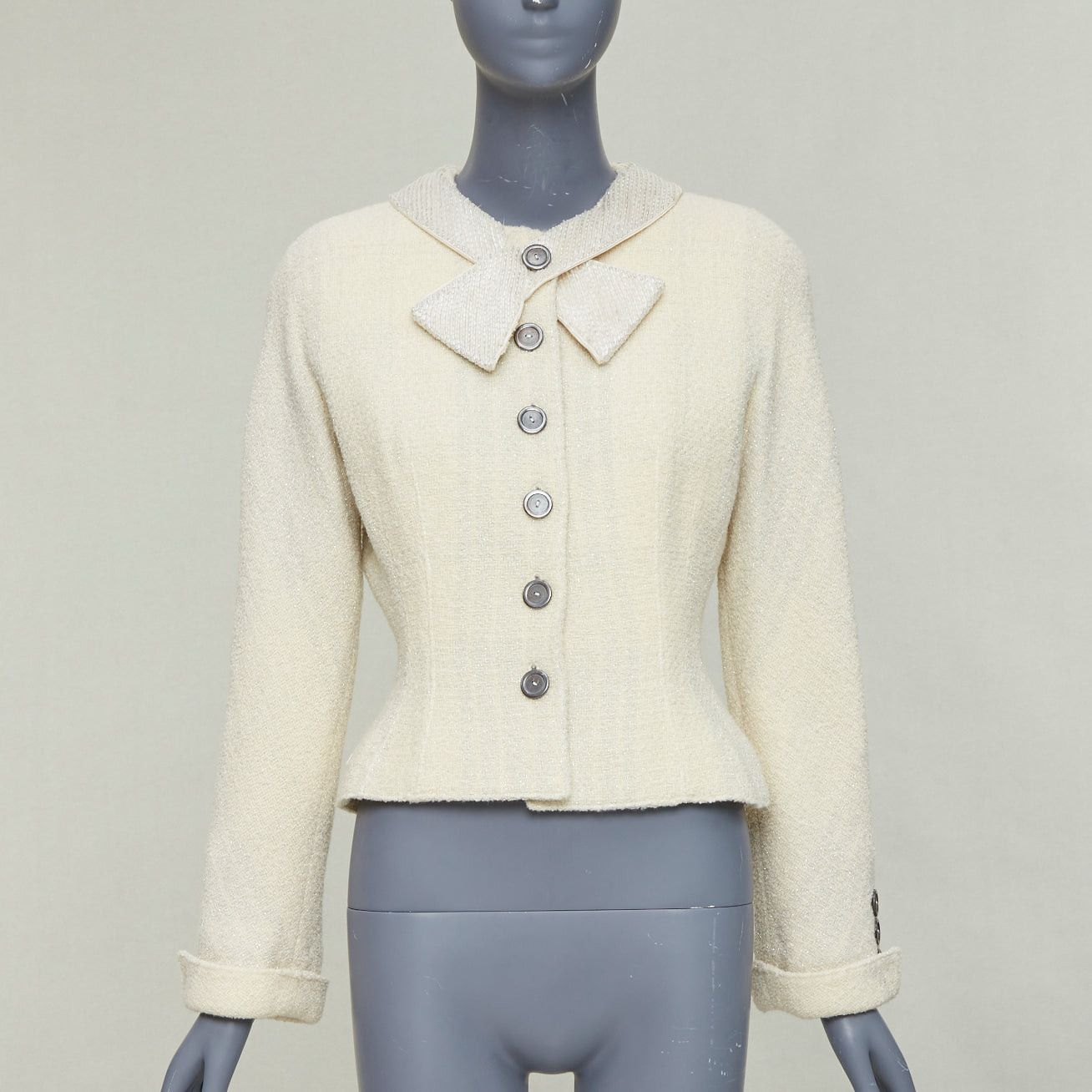 Valentino VALENTINO BOUTIQUE Vintage cream wool tweed beaded collar contour bar jacket US8 Size M / US 6-8 / IT 42-44 - 1 Thumbnail