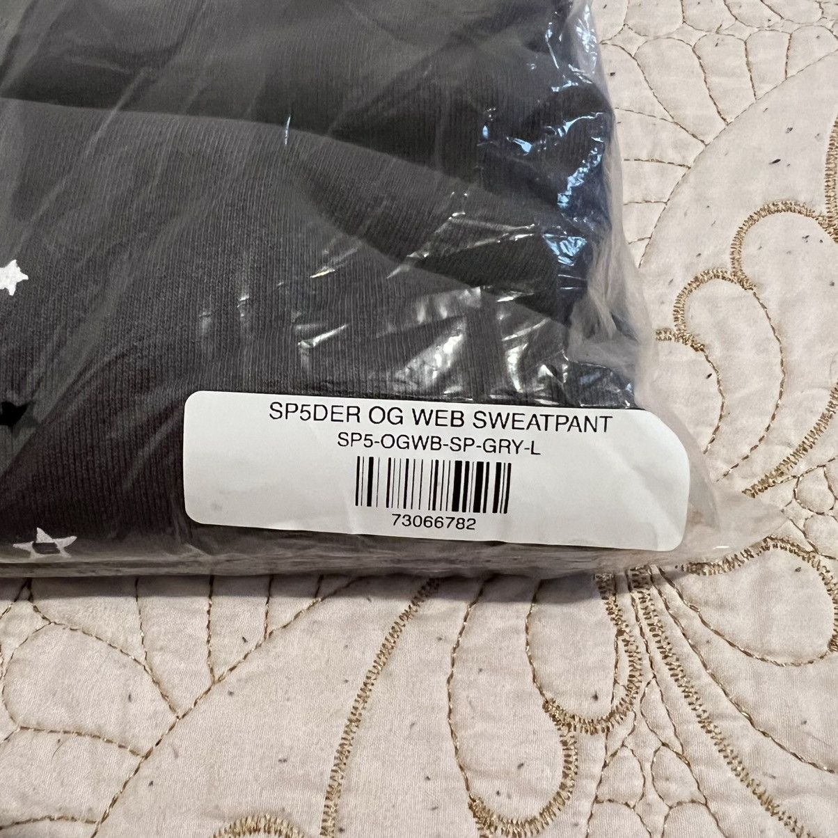 Sp5der Young Thug SP5DER WAIT WEB SWEATPANTS SIZE LARGE Size US 34 / EU 50 - 3 Thumbnail