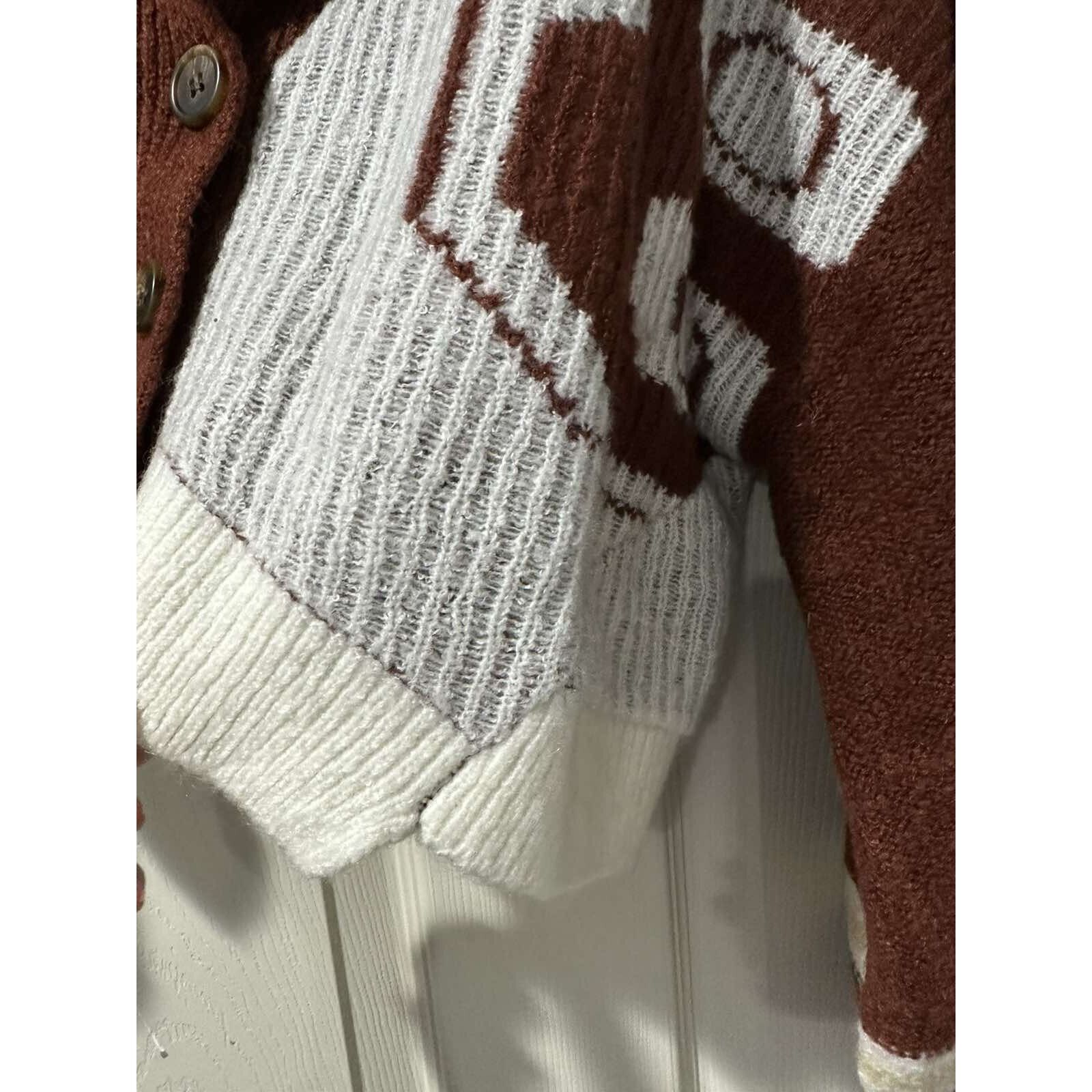 Urban Outfitters Urban Outfitters Cropped Cardigan oversize Size M A001352 Size M / US 6-8 / IT 42-44 - 4 Thumbnail