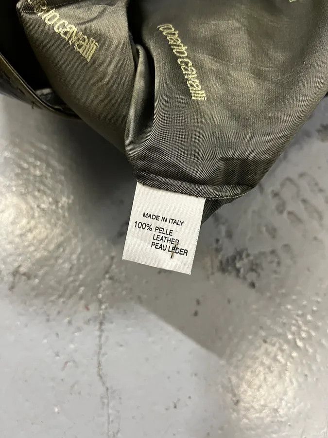 Roberto Cavalli SS2001 Roberto Cavalli Eroded Olive Leather Mini Skirt Size 28" / US 6 / IT 42 - 10 Thumbnail