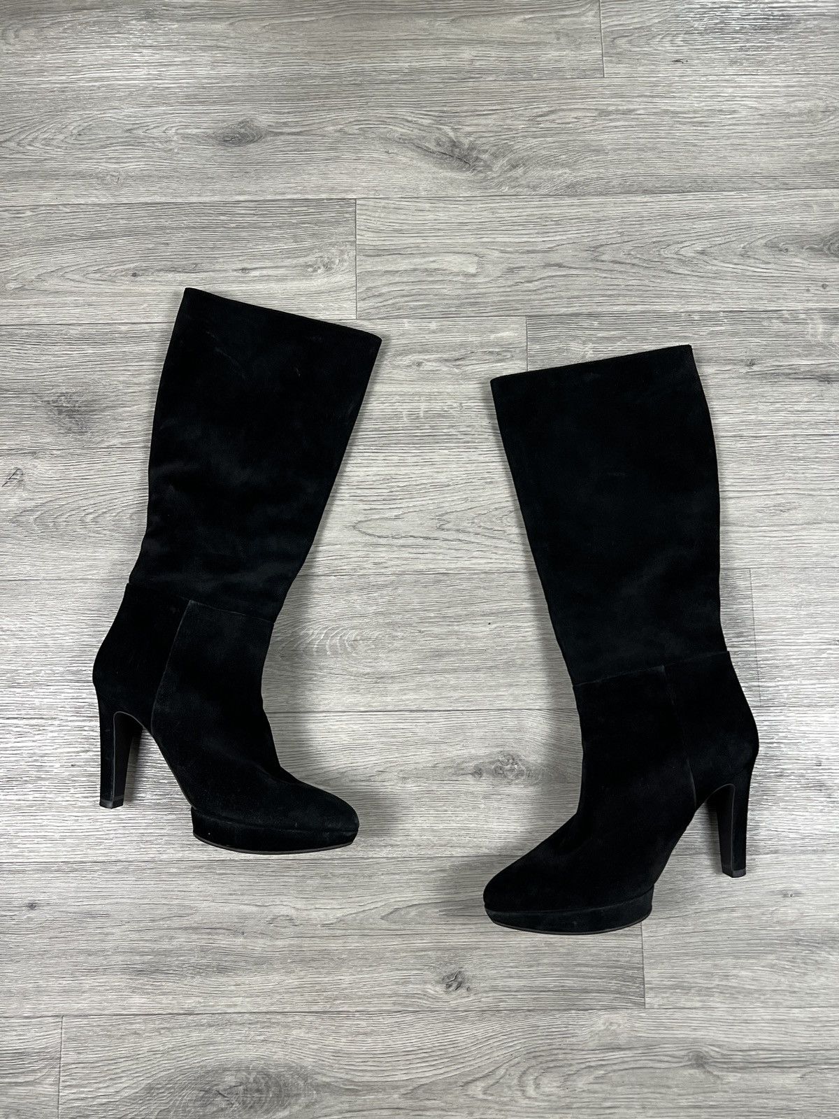 Hugo Boss WOMEN’S HUGO BOSS KNEE BOOTS IN SUEDE AND LEATHER Size US 10 / IT 40 - 1 Thumbnail