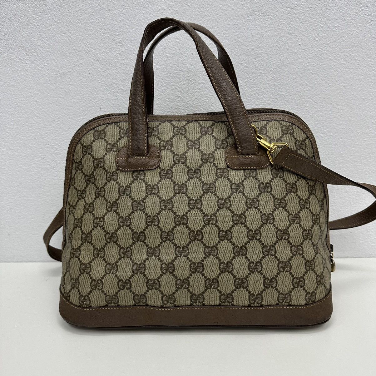 Vintage ‼️YES‼️ AUTHENTIC VINTAGE GUCCI CLASSIC MONOGRAM DONE BAG Size ONE SIZE - 5 Thumbnail