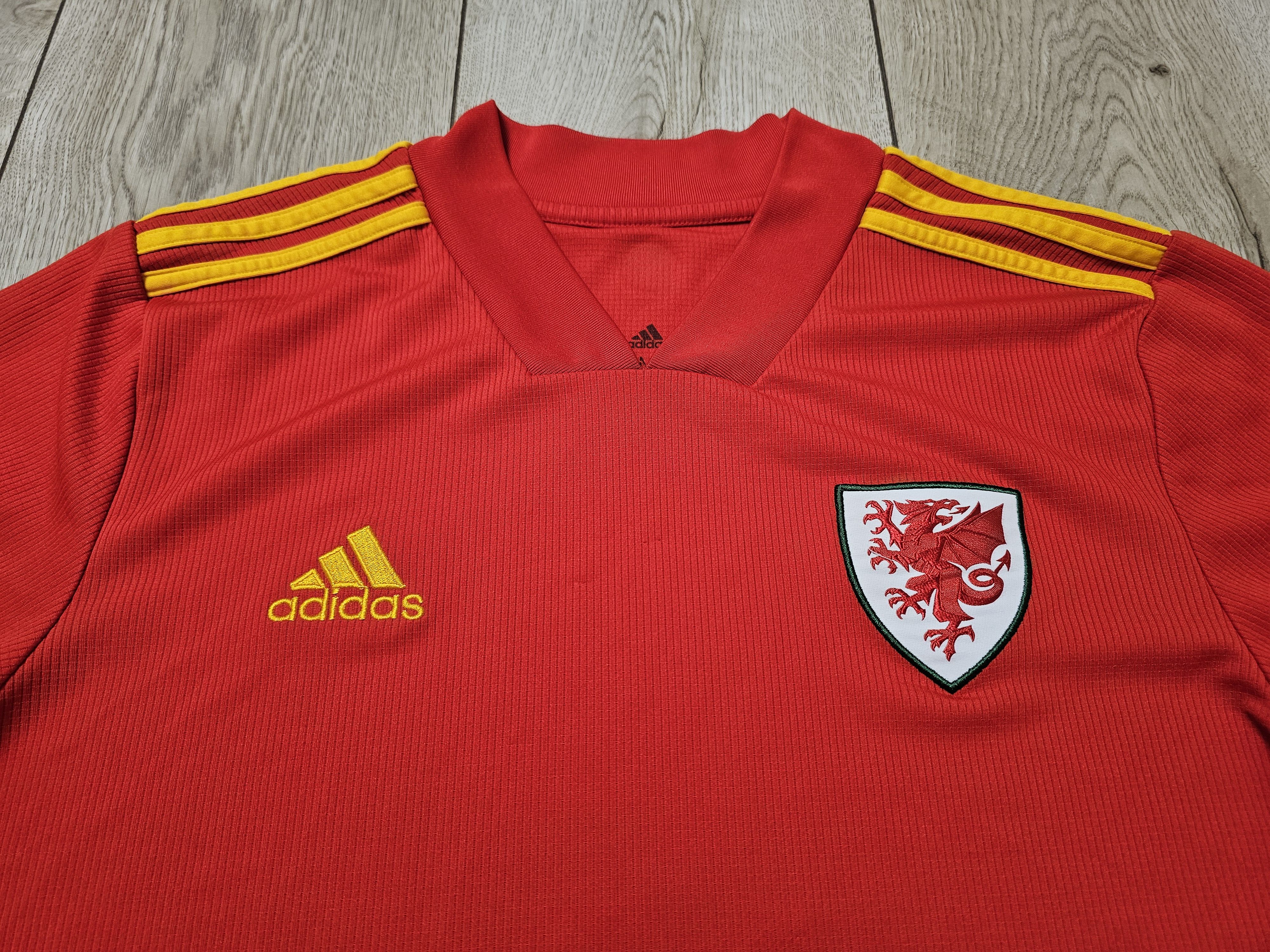 Adidas WALES 2020 2022 HOME FOOTBALL SHIRT SOCCER JERSEY Size US M / EU 48-50 / 2 - 3 Thumbnail