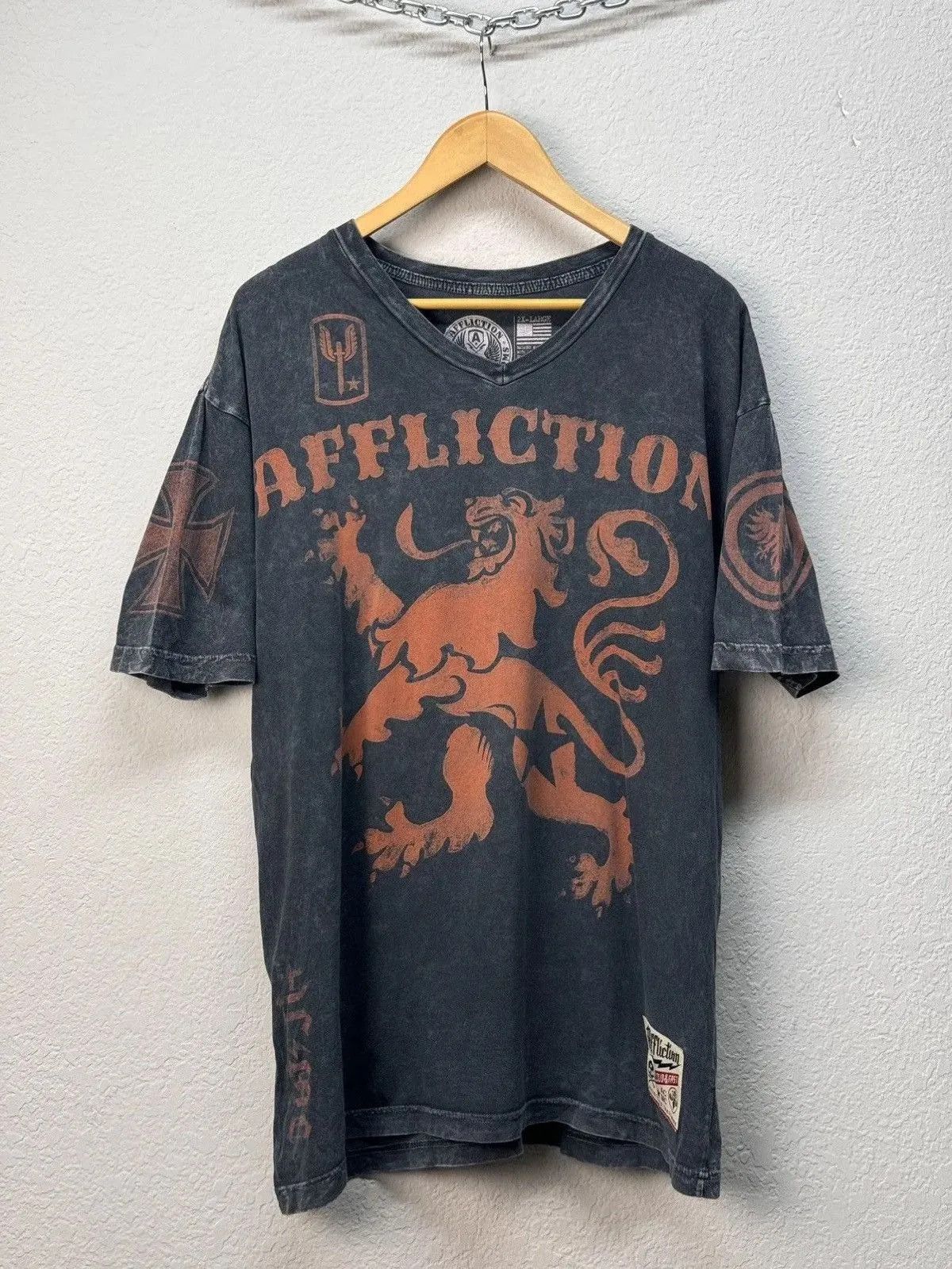Affliction 👉 Vintage Affliction Double Skull Black T-Shirt Size US XL / EU 56 / 4 - 2 Thumbnail