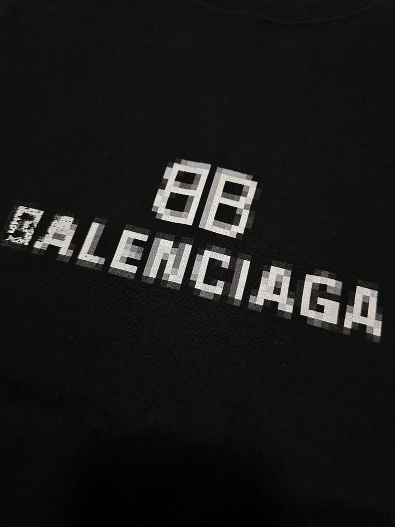 Balenciaga Balenciaga Mosaic Blur Logo BB Letter Short Sleeve T-Shirt Size US M / EU 48-50 / 2 - 2 Thumbnail