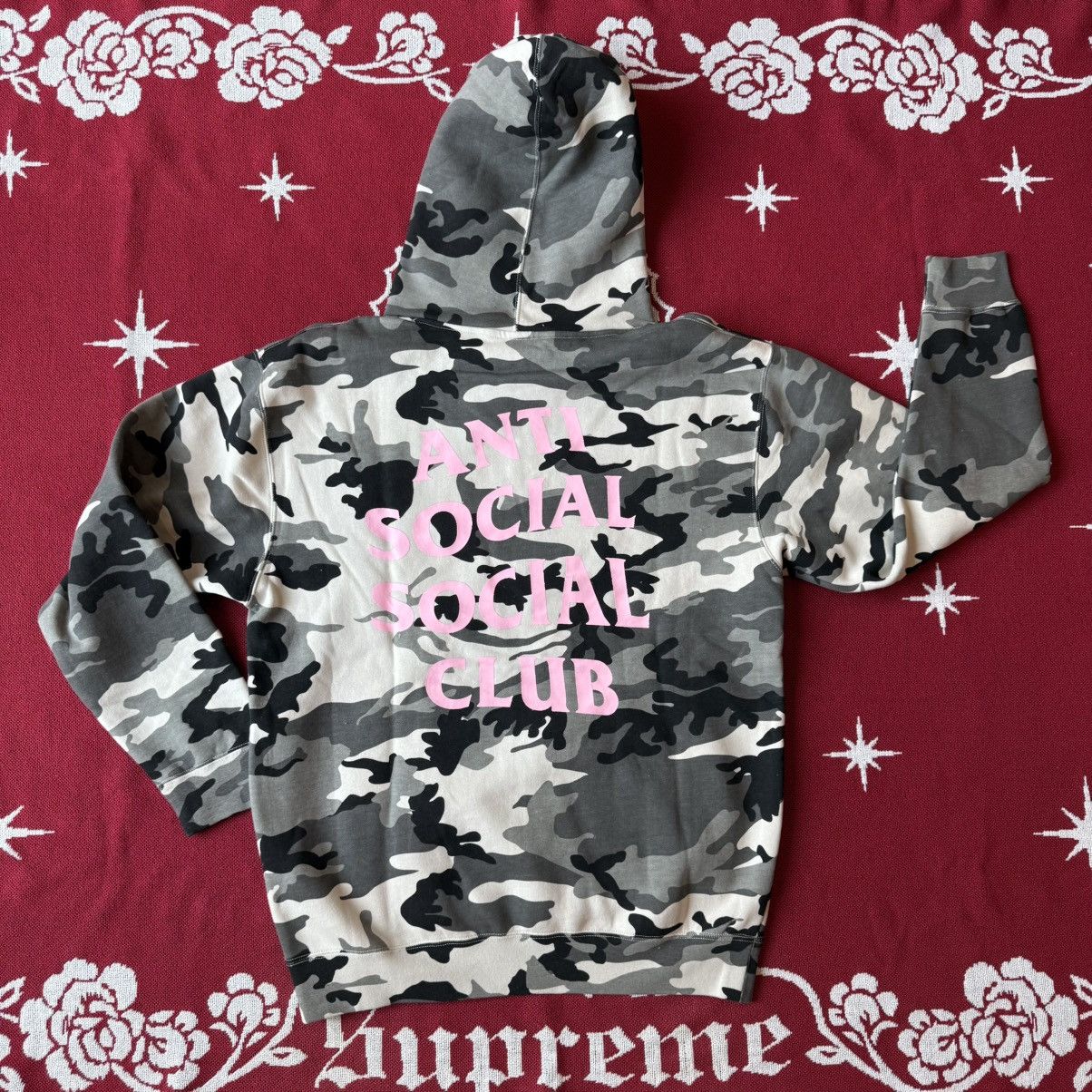Anti Social Social Club Anti Social Social Club Pink Frozen Snow Camo Hoodie Size L Size US L / EU 52-54 / 3 - 2 Thumbnail