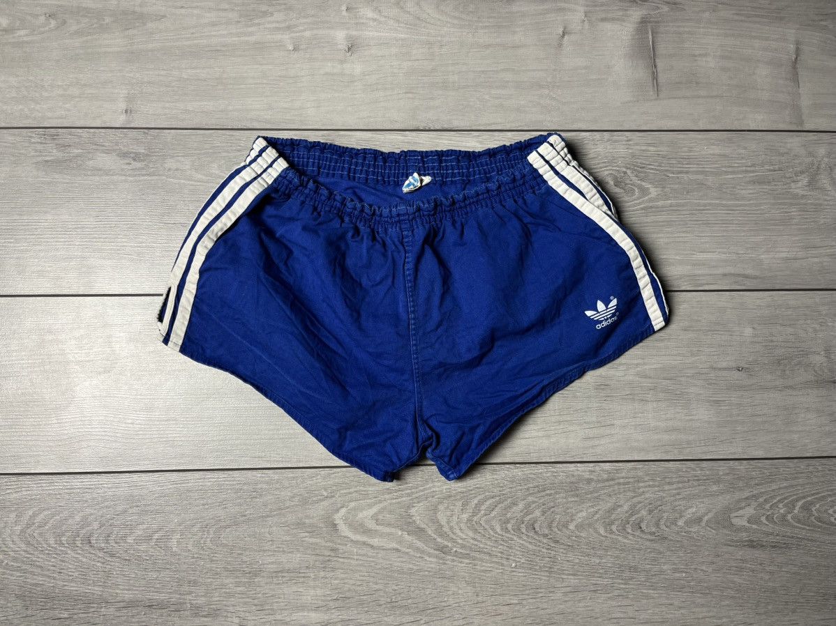 Adidas cropped shorts running west germany size Medium