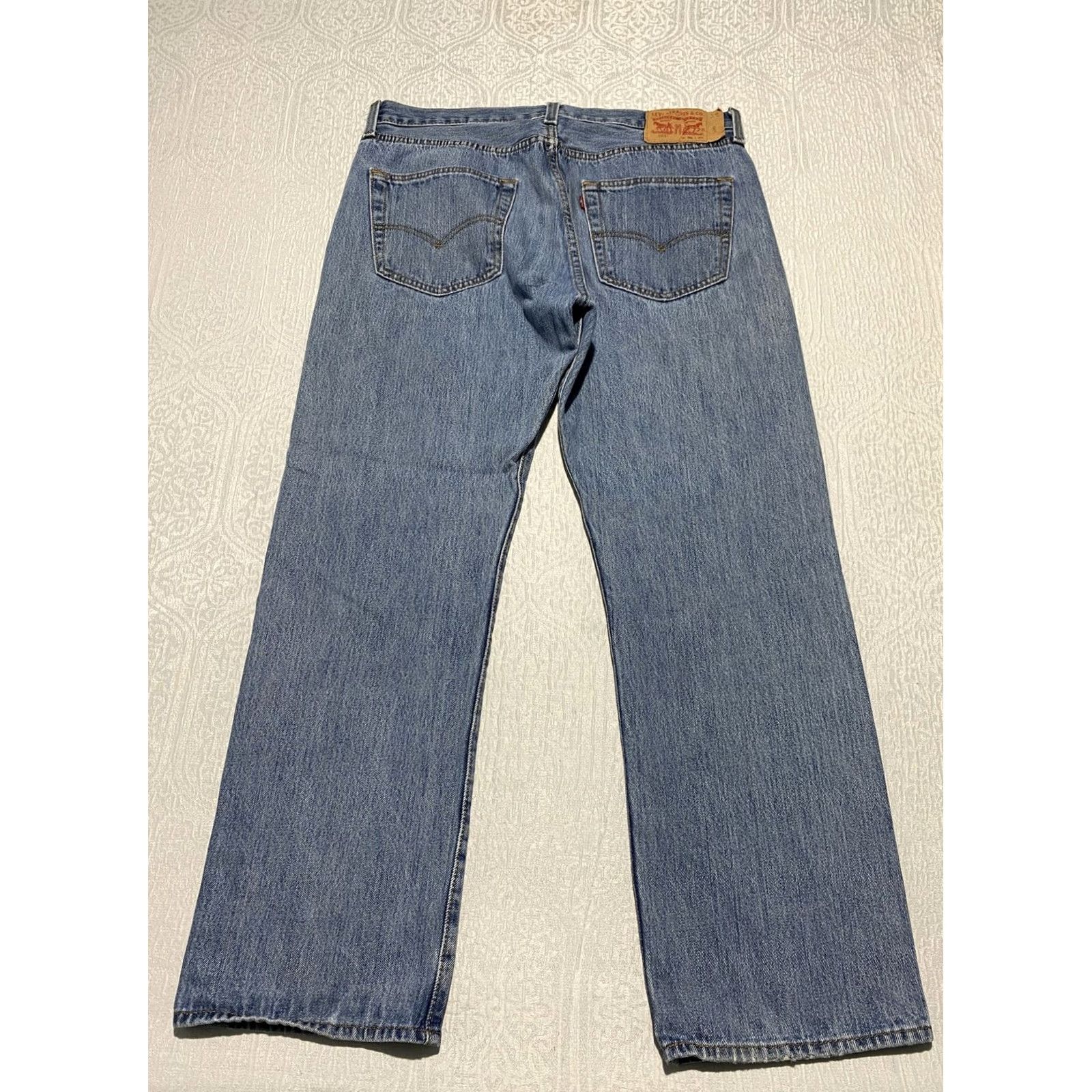 Levi's VINTAGE Levi's 501 Jeans Mens 36x29 Blue Button Fly Straight Leg Denim Cotton Jeans Men 501 Retro style Mens Size US 36 / EU 52 - 2 Thumbnail