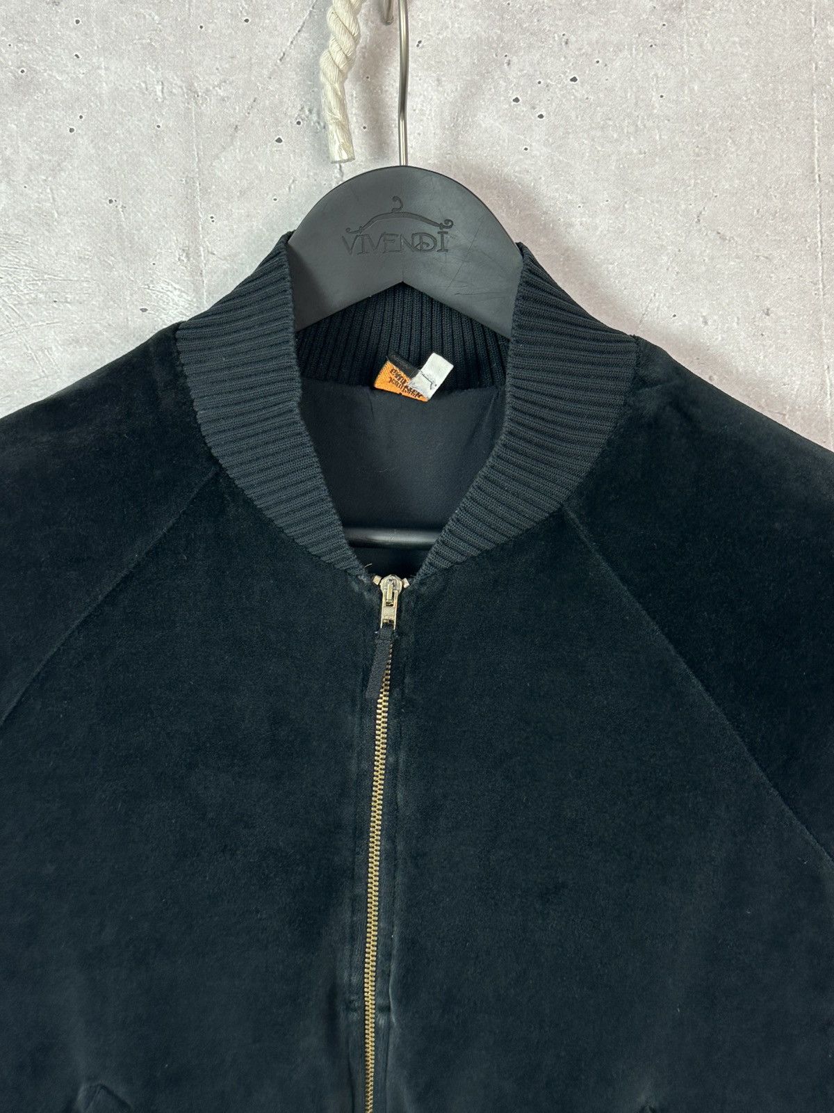 Vintage Jean Paul Gaultier Soleil Vintage Parrots Velour WMNS Bomber Size L / US 10 / IT 46 - 9 Thumbnail