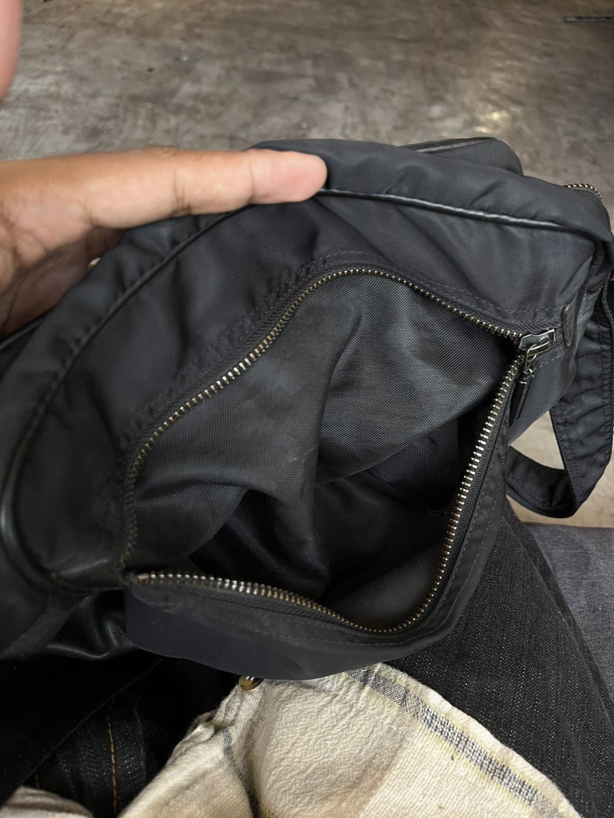 Y's Y’saccs Leather Blend Sling Bags Size ONE SIZE - 7 Thumbnail