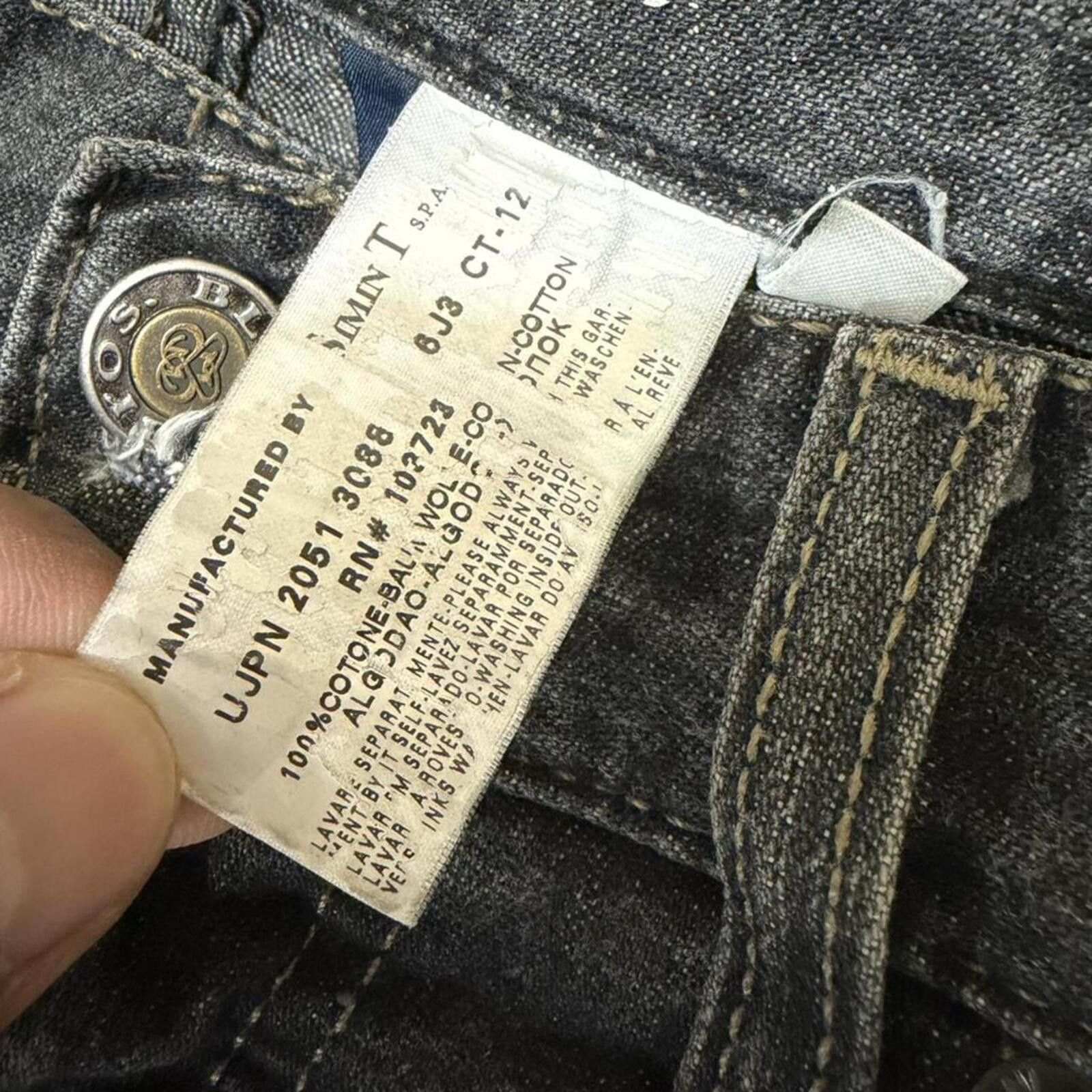 True Religion Armani Jeans black denim jeans with paint splatter Size US 32 / EU 48 - 6 Thumbnail