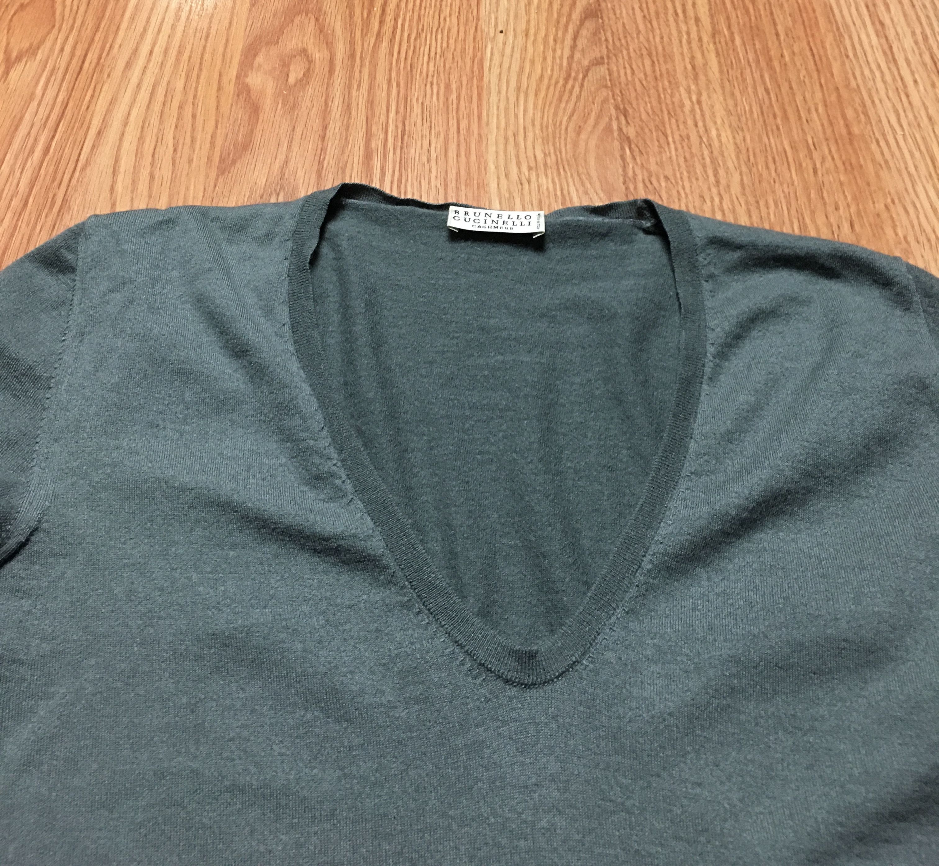 Brunello Cucinelli Brunello Cucinelli Cashmere V-Neck Sweater EU M/ US L Size L / US 10 / IT 46 - 8 Thumbnail