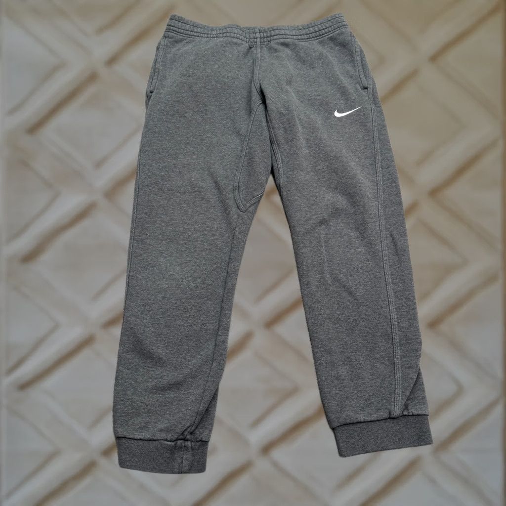 Nike Nike Fleece Jogger Sweatpants Mens Medium Dark Gray Elastic Waist Activewear Jogger Casual Size US 31 - 1 Thumbnail