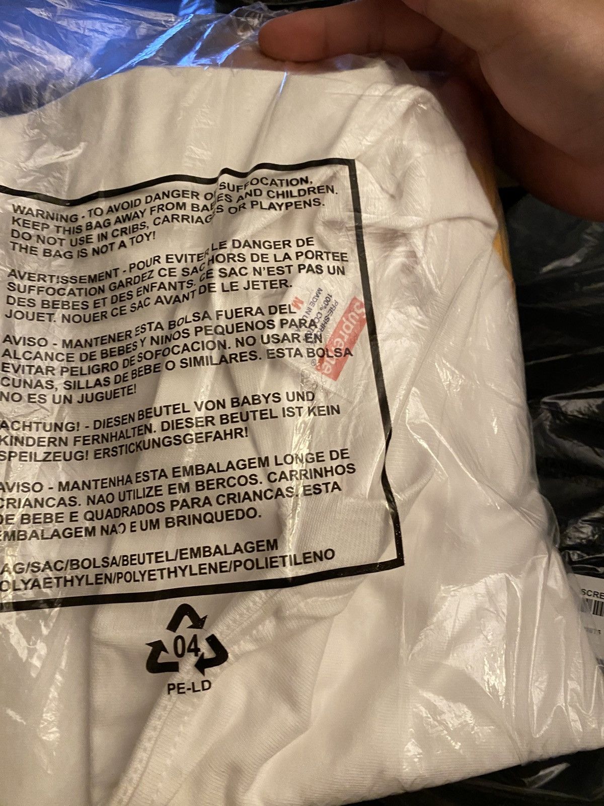 Supreme Supreme Mendini Tee White Size M Size US M / EU 48-50 / 2 - 2 Thumbnail