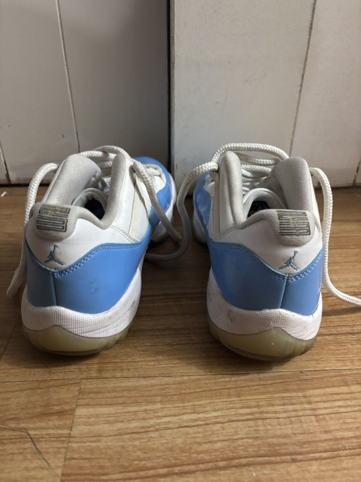 Jordan Brand Air jordan 11 low Size US 8.5 / EU 41-42 - 2 Thumbnail