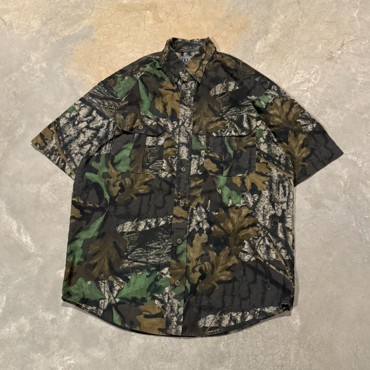 Vintage 1990s Jerzees Outdoors Woodland Camo Button Up Shirt ERD Size US L / EU 52-54 / 3 - 2 Thumbnail