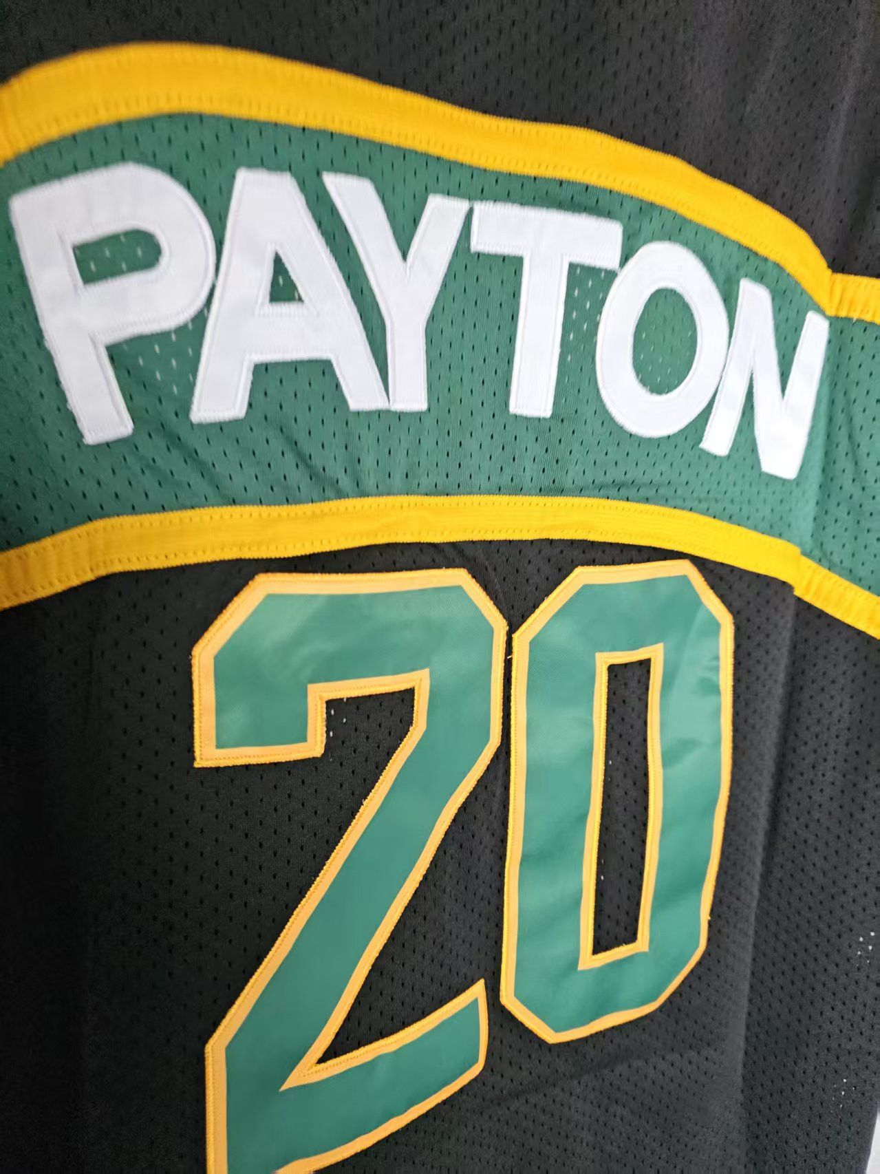 NBA Seattle Supersonics #20 Gary Payton Jersey Size US S / EU 44-46 / 1 - 3 Thumbnail
